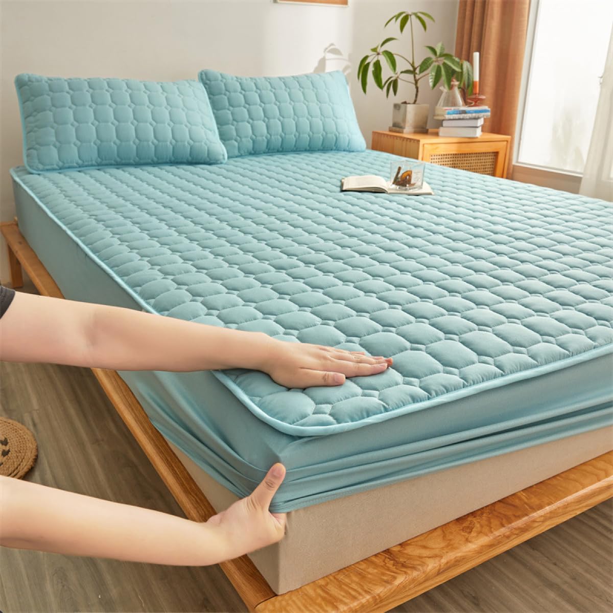 Housse matelas facile à nettoyer pour éliminer la poussière du lit