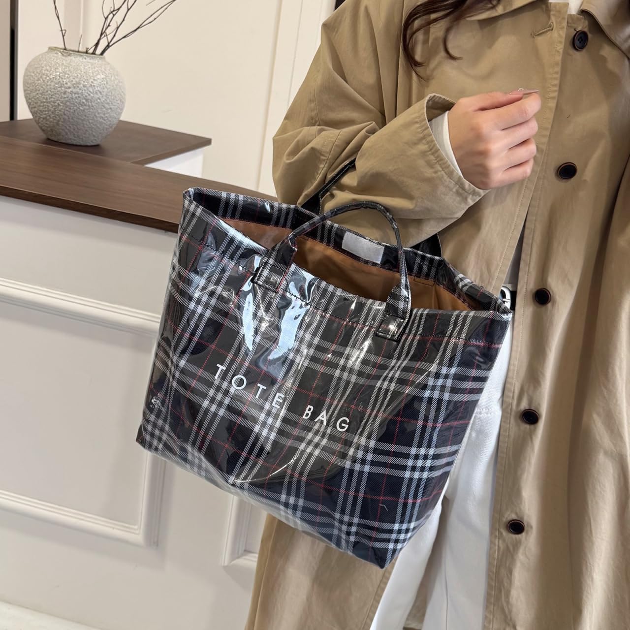 PVC Tote Bag Gifts for Women Large Tote Purse Kraft Paper Letter Print Hobo Handbags for Work Beach Shopping Travel