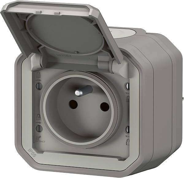 LEGRAND - Prise Etanche IP55 avec Terre Plexo - Prise 2P+T 16A Complète avec Volet - Pour Pose en Apparent - Gris - 3