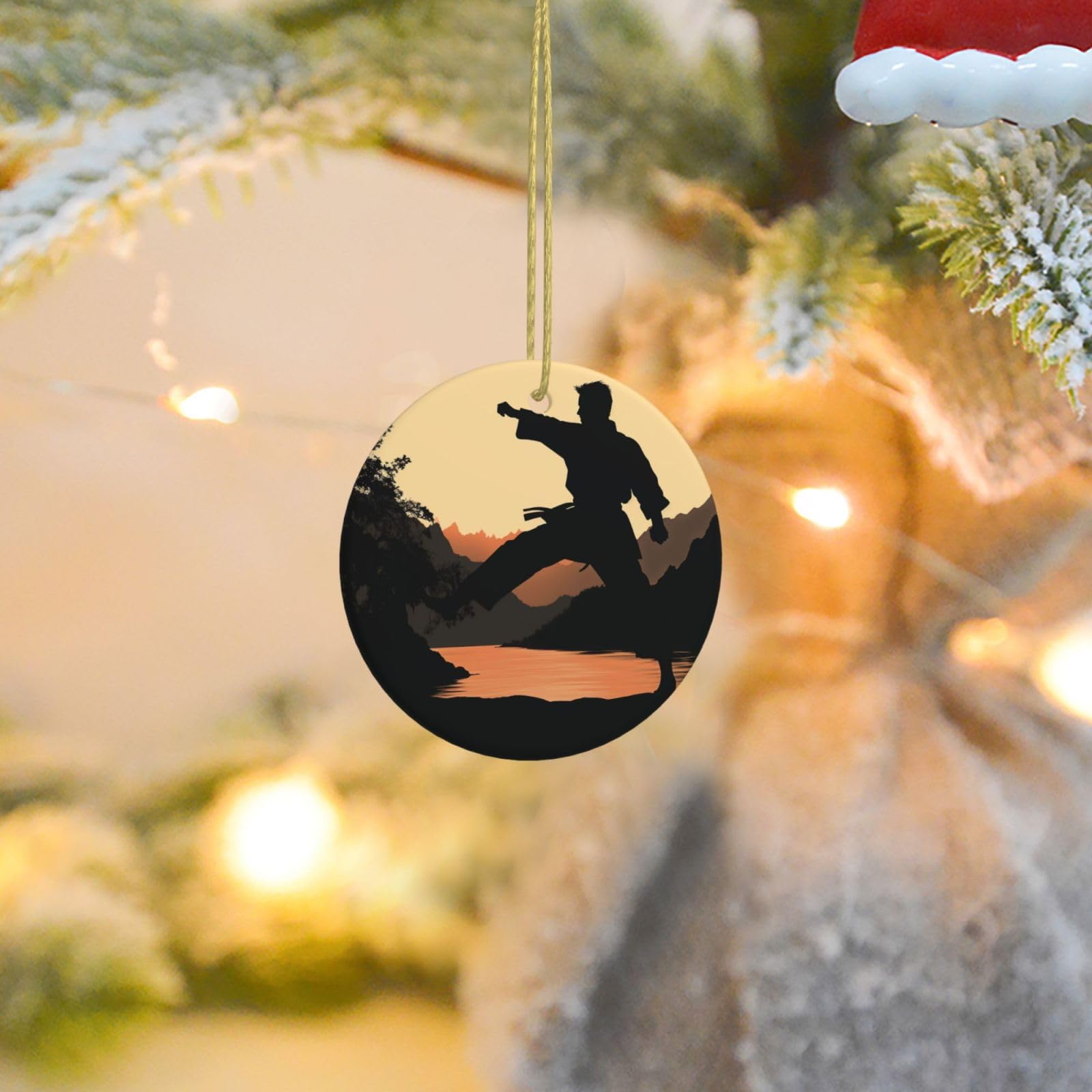 Christmas Ornaments for Christmas Tree Decoration Ceramic Hanging Karate Ornament with Gold Ribbon Crafts Round Pendant for Keepsake Gifts Glass Xmas Decor Party Supplies