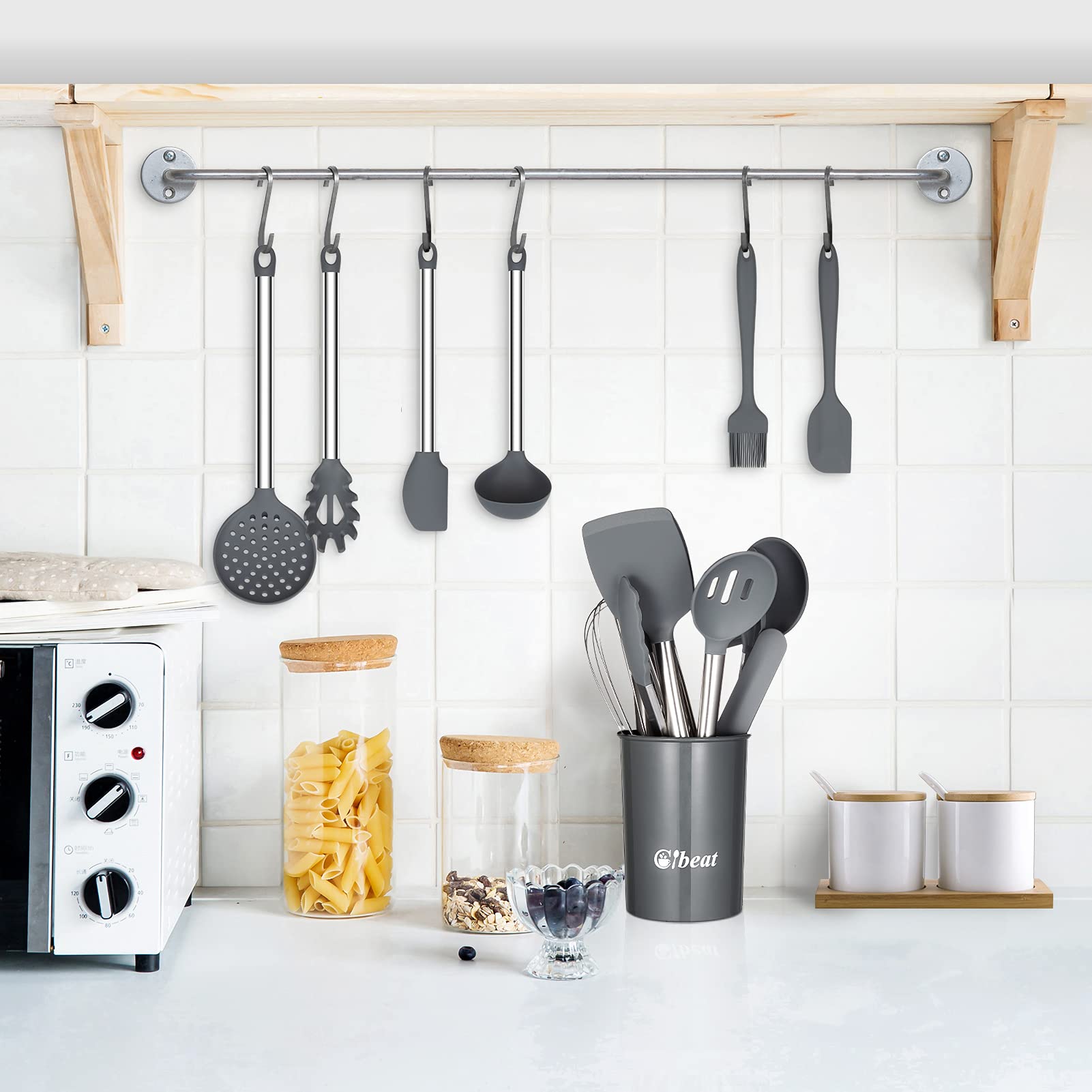 Fashionwu Juego de utensilios de cocina, 13 piezas, utensilios de cocina de silicona antiadherente resistente al calor, asas de acero inoxidable, incluye pinzas, espátulas, cucharas y más, color gris