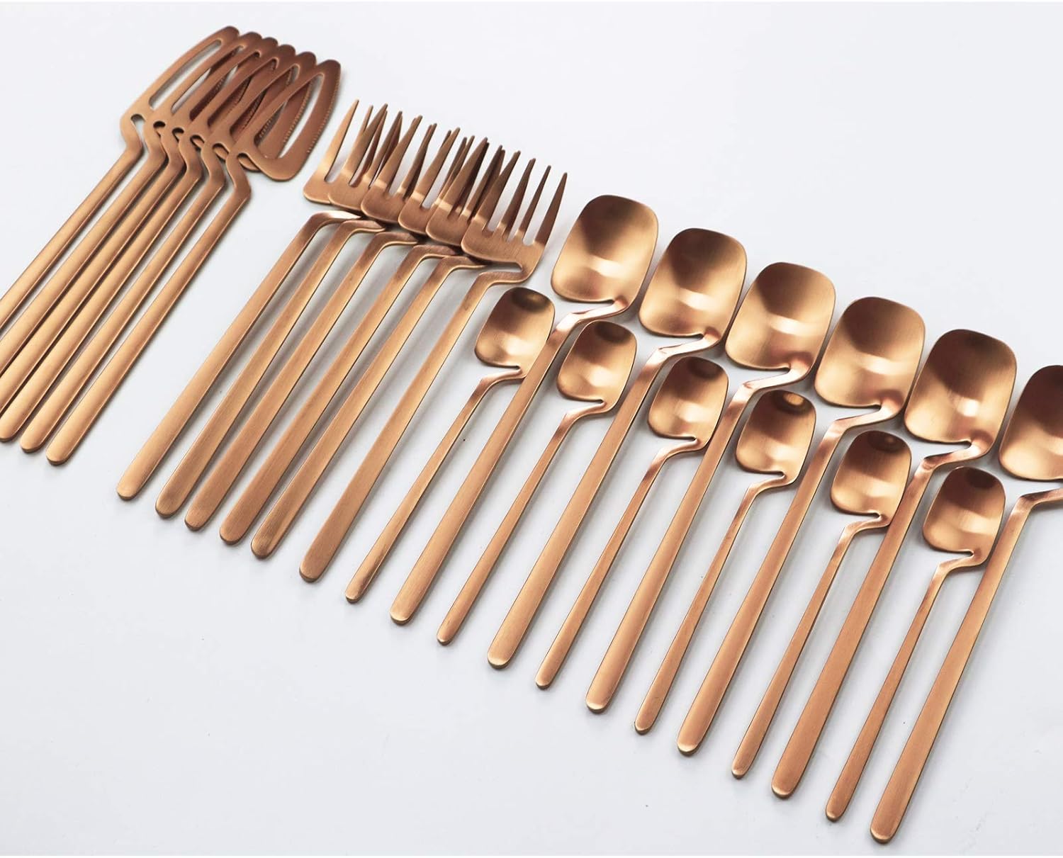24pcs Copper Dinnerware Set 304 Stainless steel Cutlery Matte Forks Spoons Knives Flatware Set Dinner Silverware Set