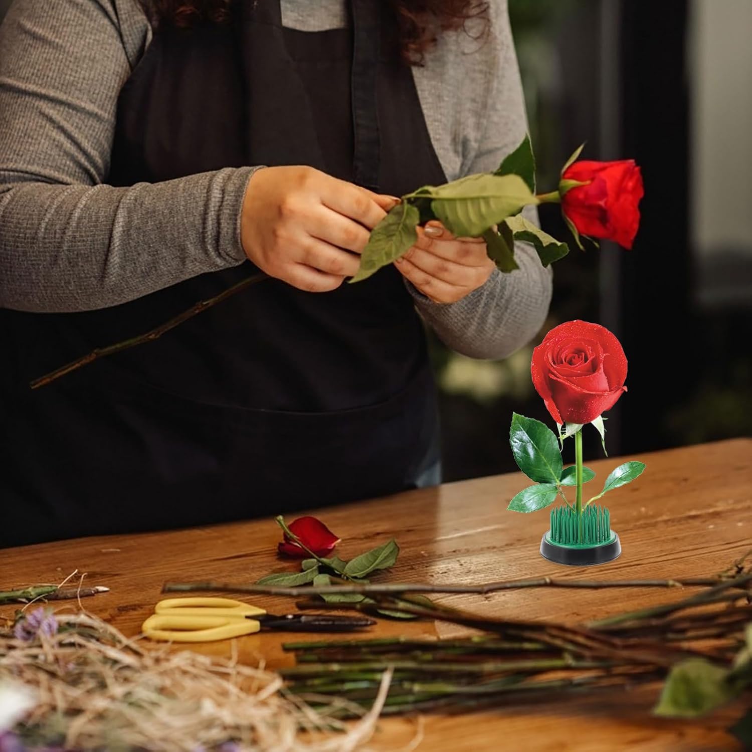 KAILIKETIY Flower Arrangement Frog Tool and Holder for Easy Flower Fixation for Bouquets and Floral Designs