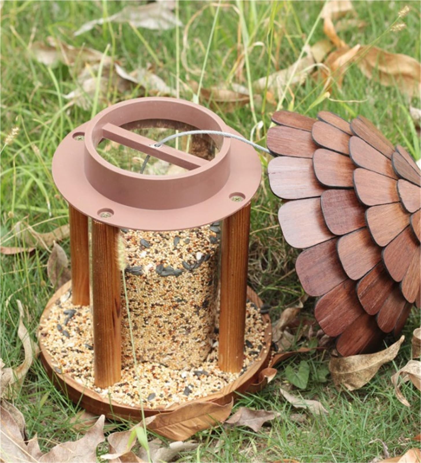 Holz-Vogelfutterstation for den Außenbereich, Vogelbeobachtungs-Fütterungsgerät for Wildvögel, schützt und füttert Vögel im Garten der Villa im Innenhof