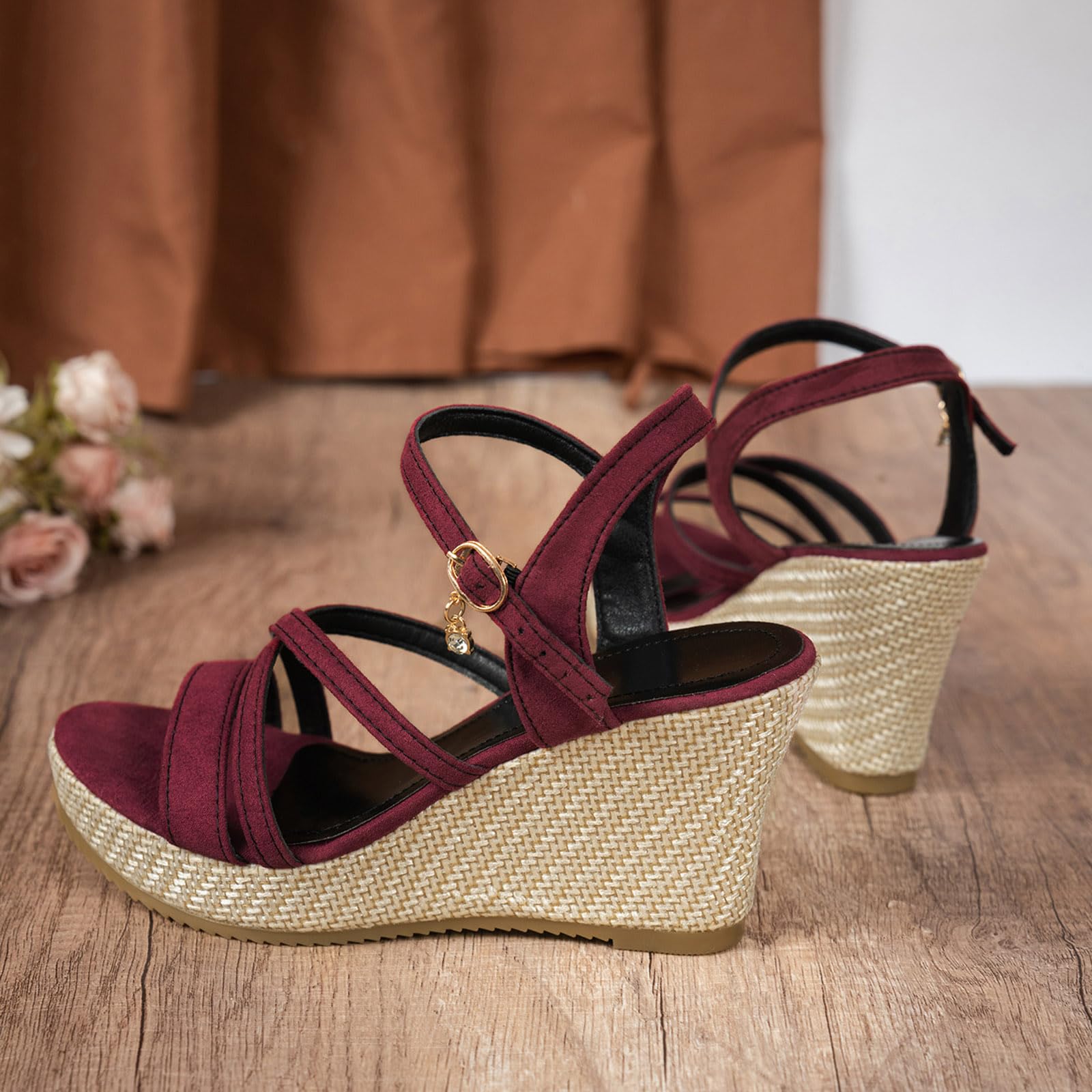 Sandales compensées élégantes pour femme avec lanières, sandales à plateforme tissées, confortables et respirantes, sandales de loisirs pour chaussures d'été