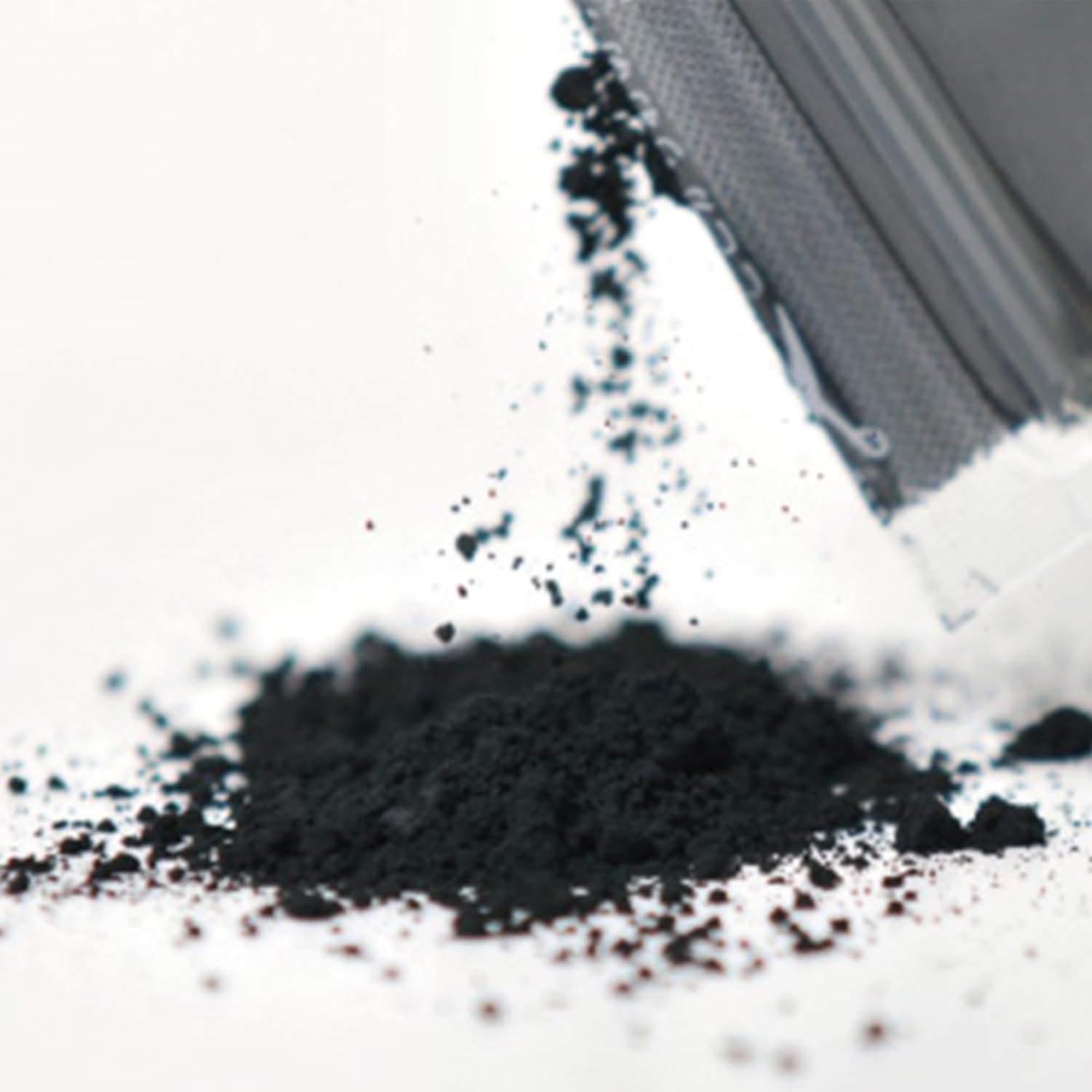 All-Natural Japanese Organic Bamboo Charcoal Powder - 30g - Made in Miyazaki, Japan