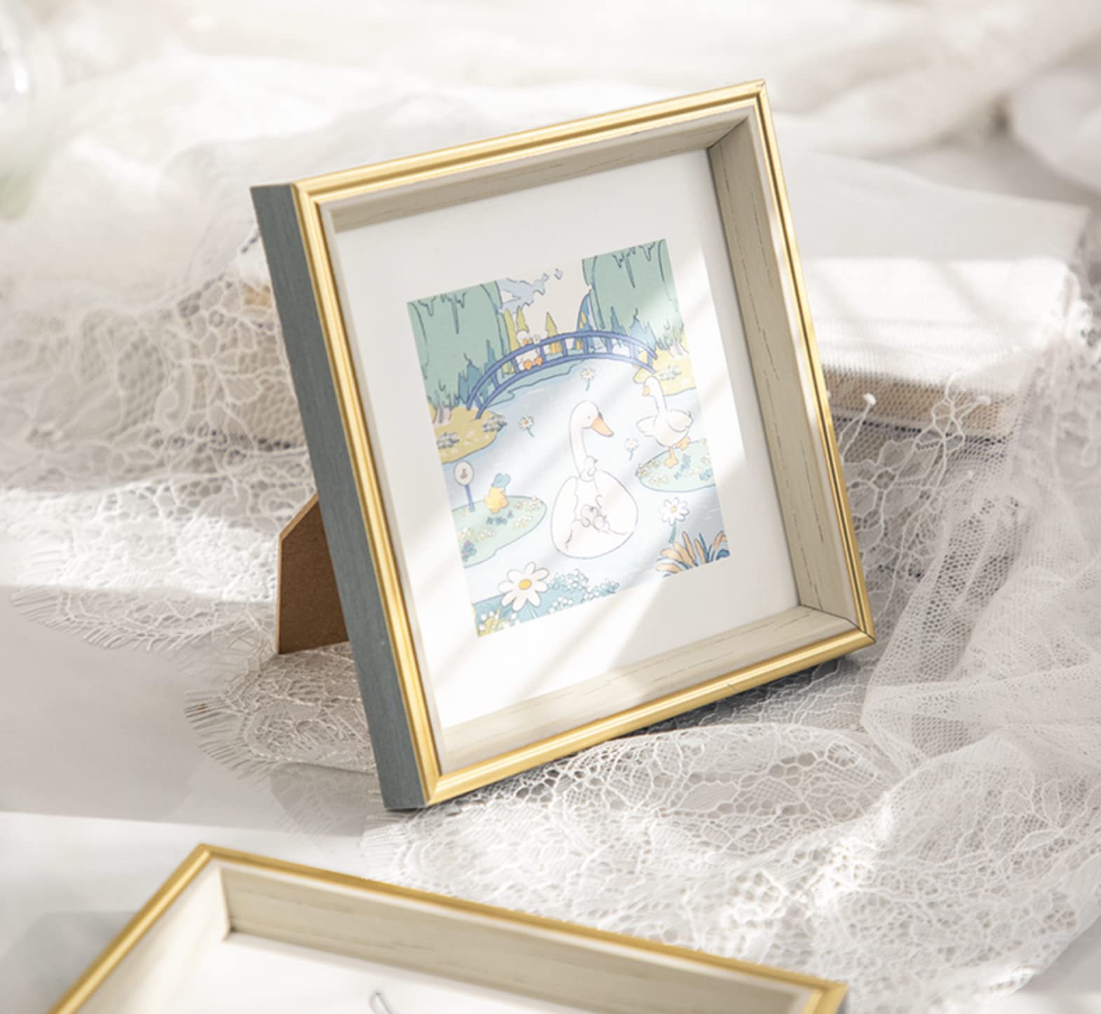 Amazon.com: PLUSCHEN 8x8 Blue Beige Square Resin Photo Frame