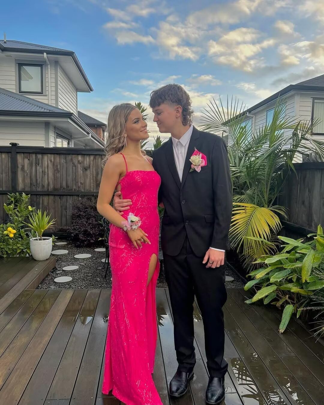 Sequin Sparkly Prom Dresses 2025 Long Mermaid Spaghetti Straps Corset Slit Formal Evening Dress for Women