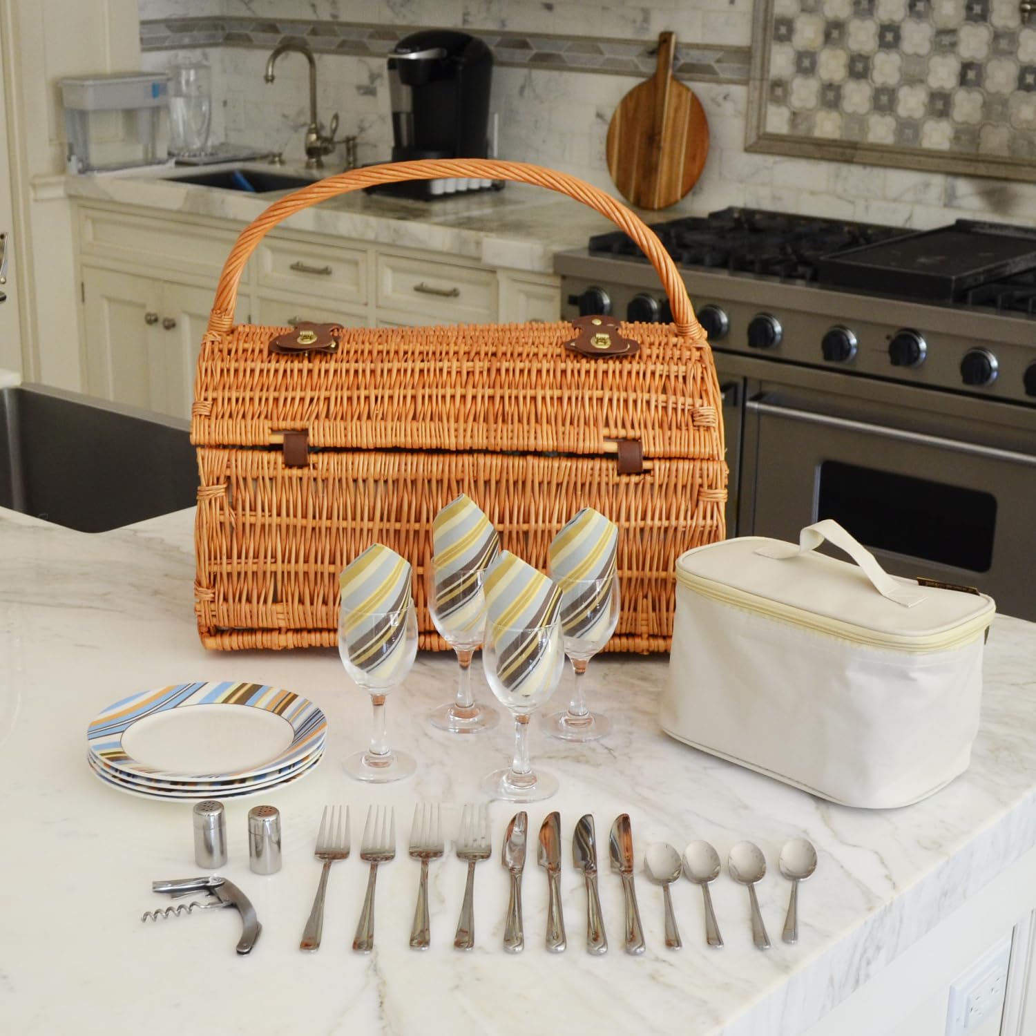 Picnic at Ascot Yorkshire Picnic Basket for 4, Wicker/Stripe