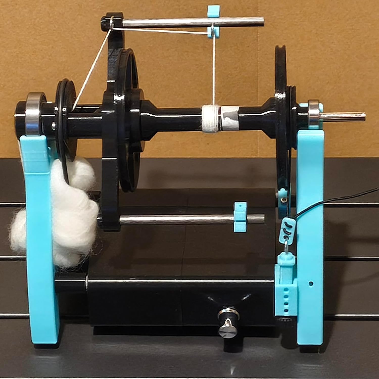 Kit Filatoio Elettrico, Filatoio con Avvolgitore, con Pedale, velocità Regolabile, Marce avanti E Indietro, per Filare Lana, Cotone, Seta E Altre Fibre White