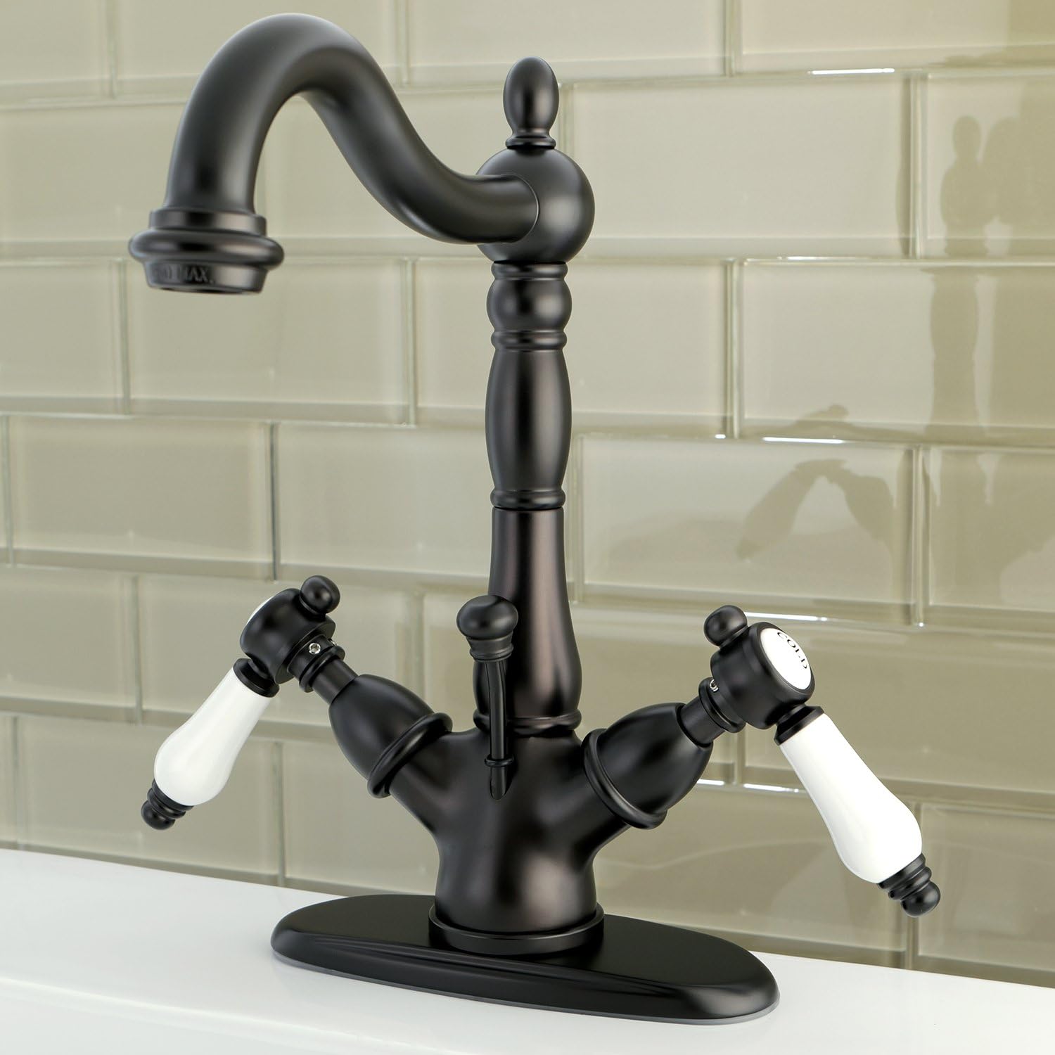 Kingston Brass KS1435BPL Bel-Air Two-Handle Bathroom Faucet with Brass Pop-Up and Cover Plate, Oil Rubbed Bronze