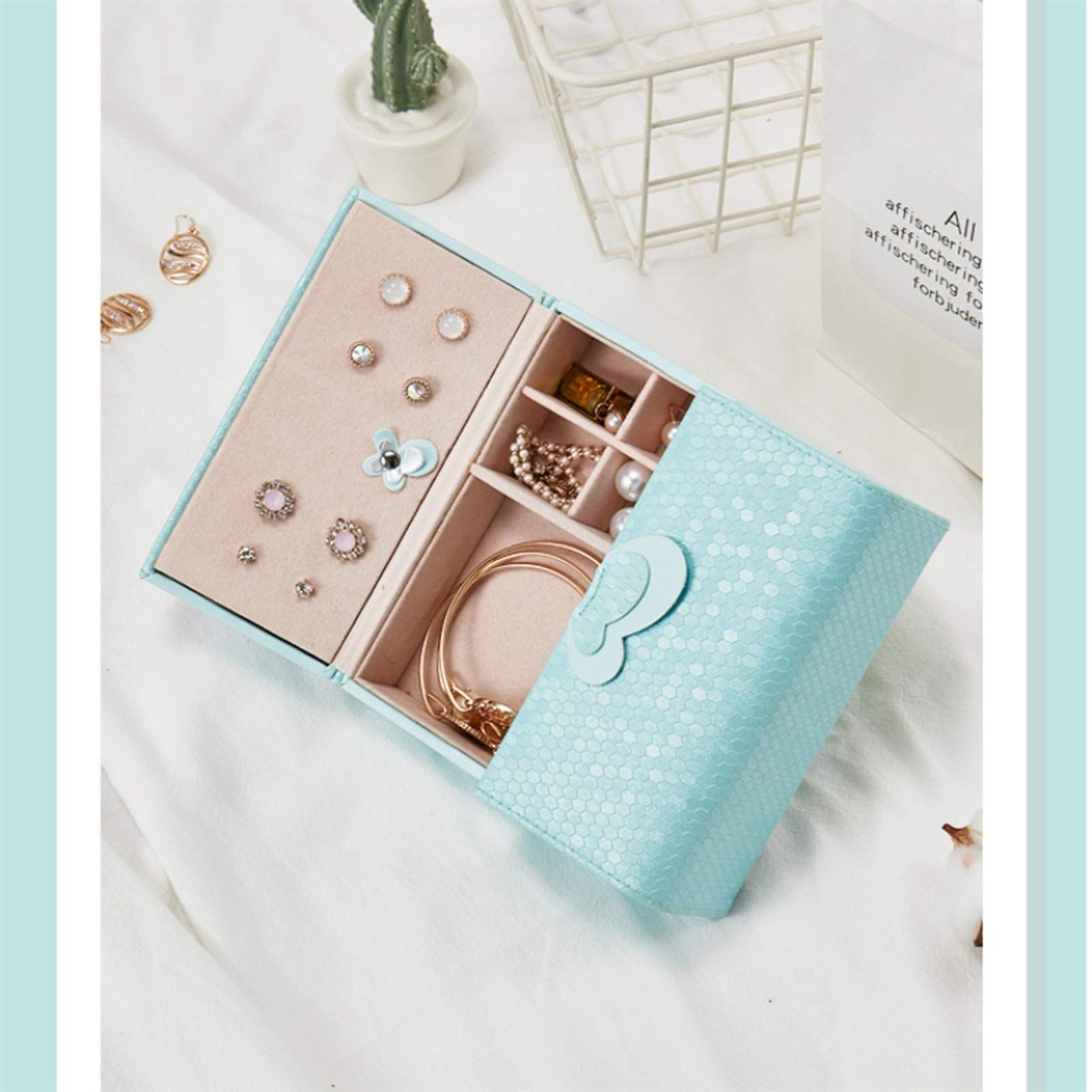 HDBCYUAZ Small Jewelry Box Travel Portable Case Synthetic PU Leather Organizer Mini Storage for Women and Girls(Blue)