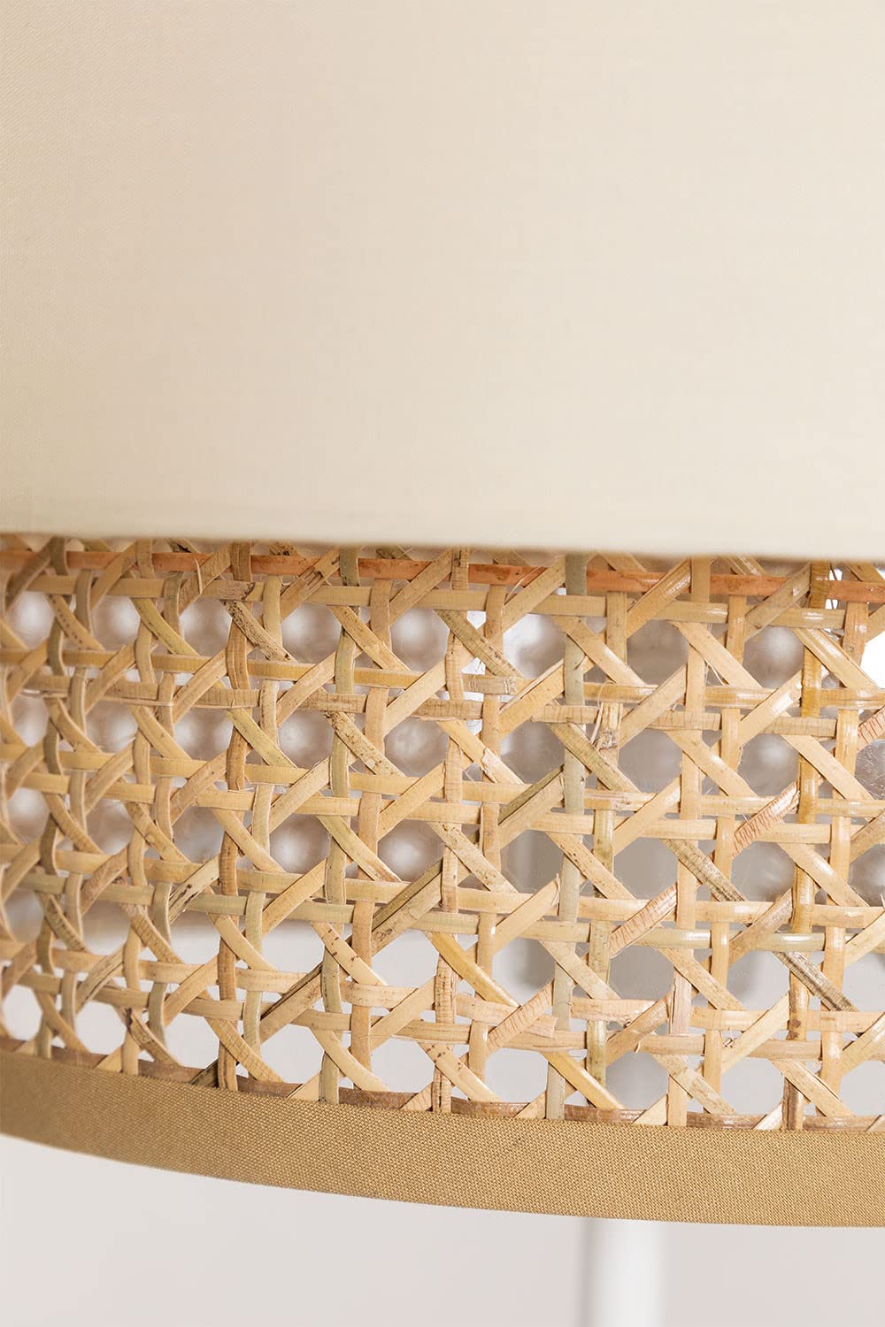 AKWAY Rattan Floor Lamp - Boho Bamboo Standing Light -4 AKWAY Rattan Floor Lamp - Boho Bamboo Standing Light -4