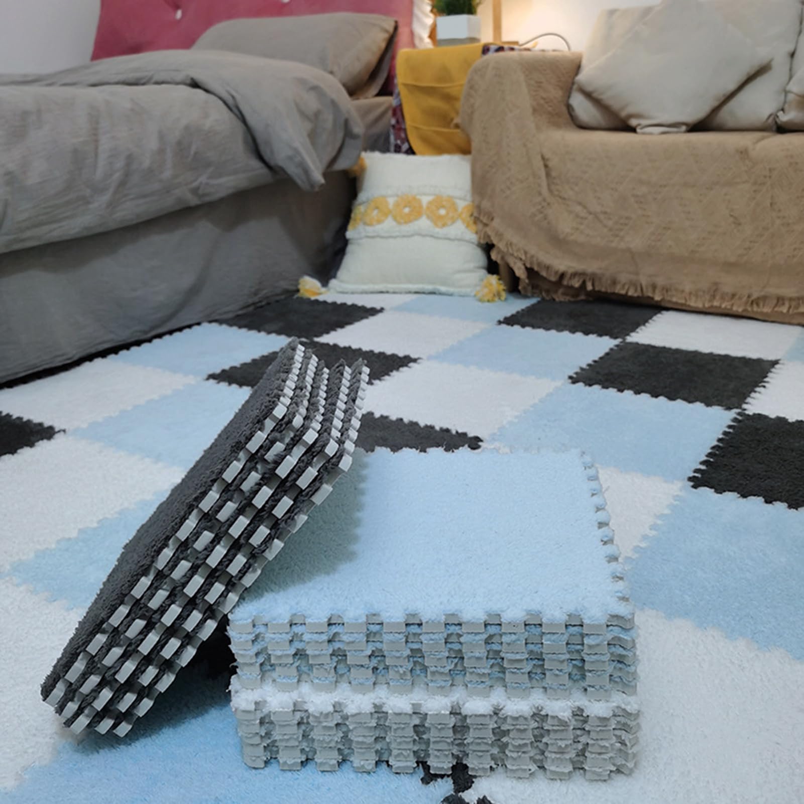 80 Tappeti Puzzle per Pavimento, Tappetino in Schiuma di Peluche, Tappetino Puzzle, Tappetino da Gioco per Soggiorno, Piastrelle di Moquette Ad Incastro (Viola+Bianco 0,23 Pollici)