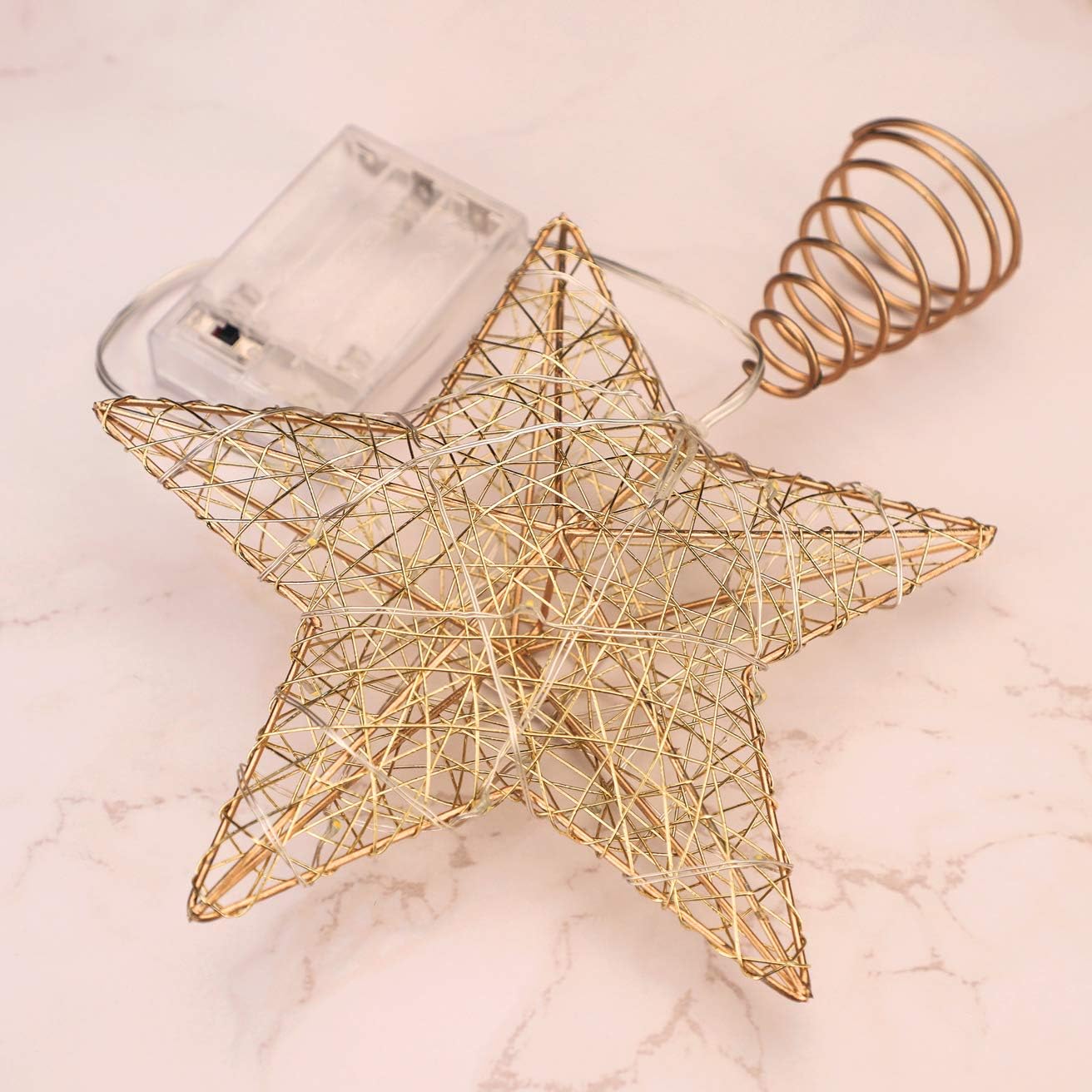 Rattan Star Christmas Tree Topper Lighted with LED String Lights, Wire Weaving, Battery Powered, 7 inch Star Treetop for Christmas Tree Decorations, Birthday, Wedding, Parties & Home Decorating