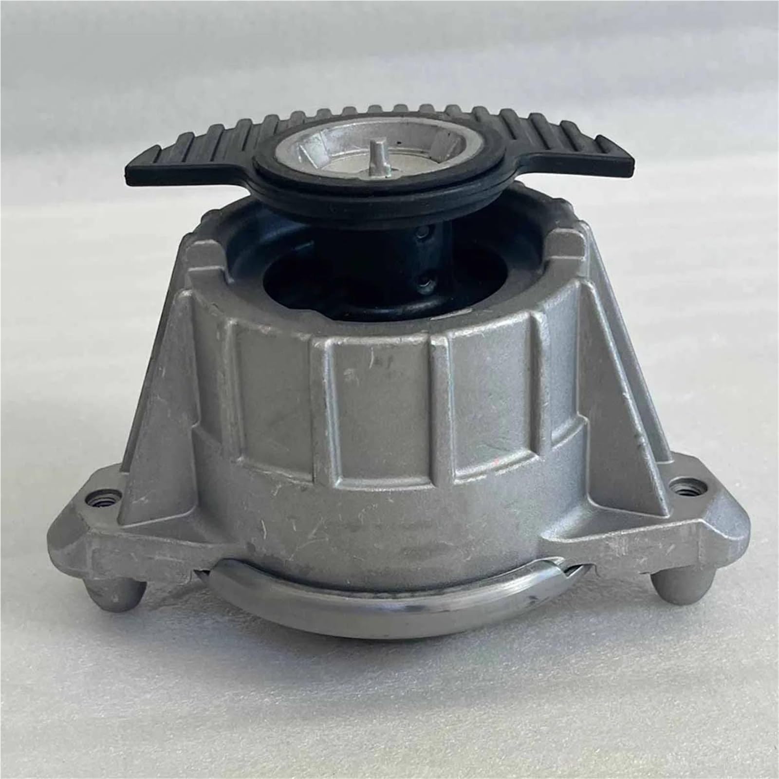 2042404217 2042404317 2042400917 Auto Parts Engine Motor Bracket Drive for Benz W204 S204 W212 S212(2042400917)