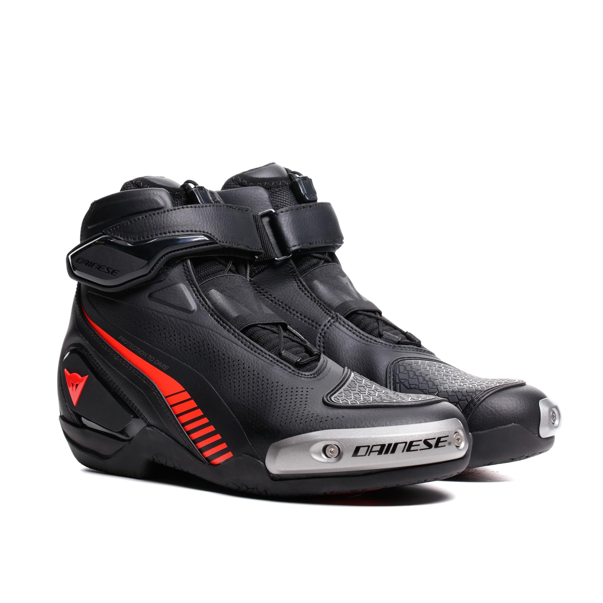 (41) Dainese Superya Riding Shoes Black / Fluo Red Black,Red 8051019885548