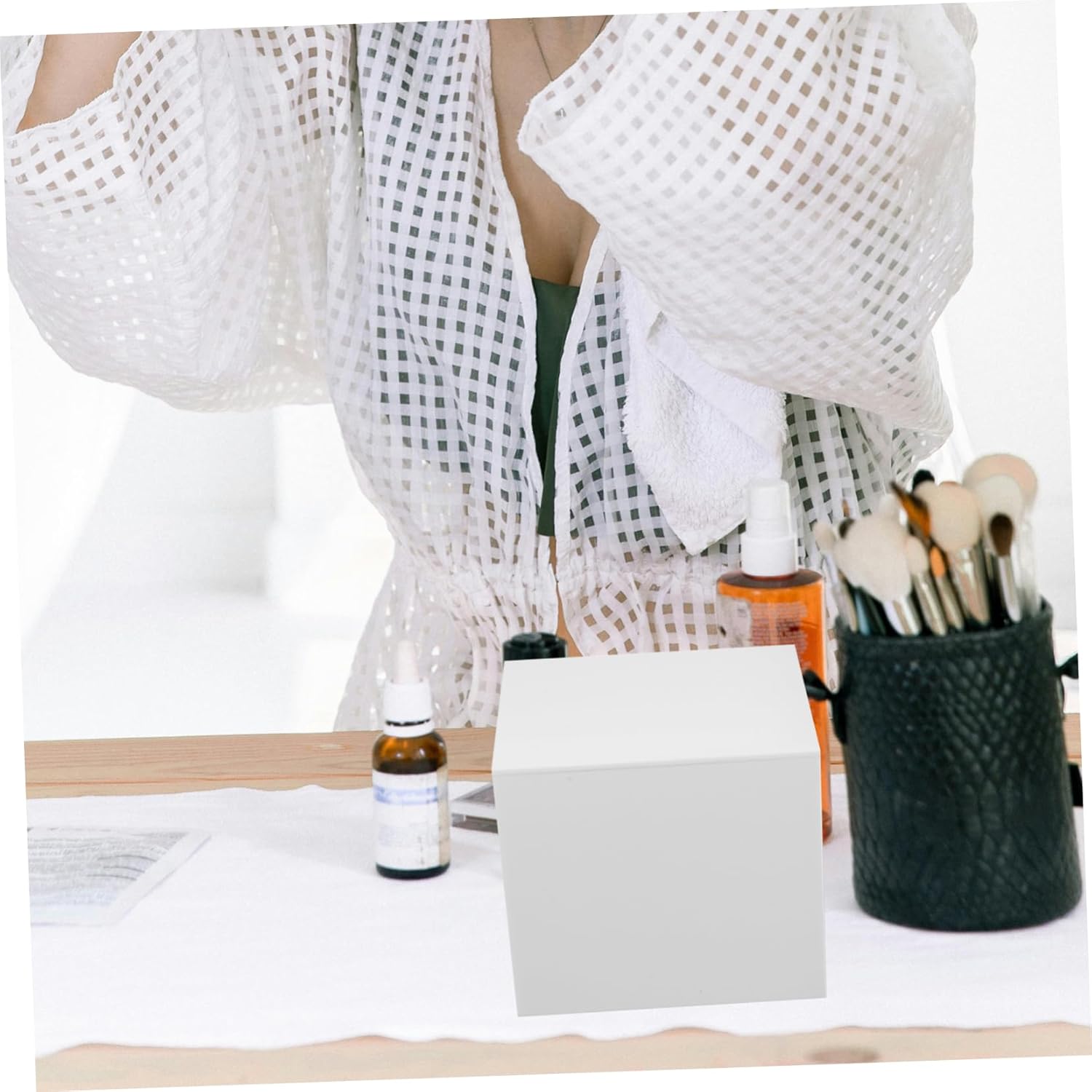 3pcs Acrylic Display Cube Multi-purpose Risers for Cake Dessert Collectibles Showcase Versatile Acrylic Display Case for Jewelry Crafts Party Favors