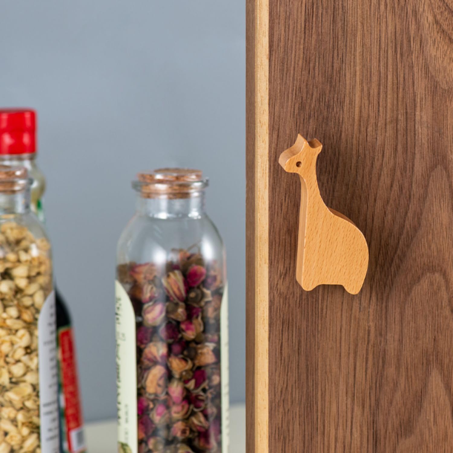8 Pezzi Pomelli per Mobili Bambini in Legno, Maniglie per Cassetti Cameretta, Pomelli Armadio Animali, Decorativi per Armadietti con Viti