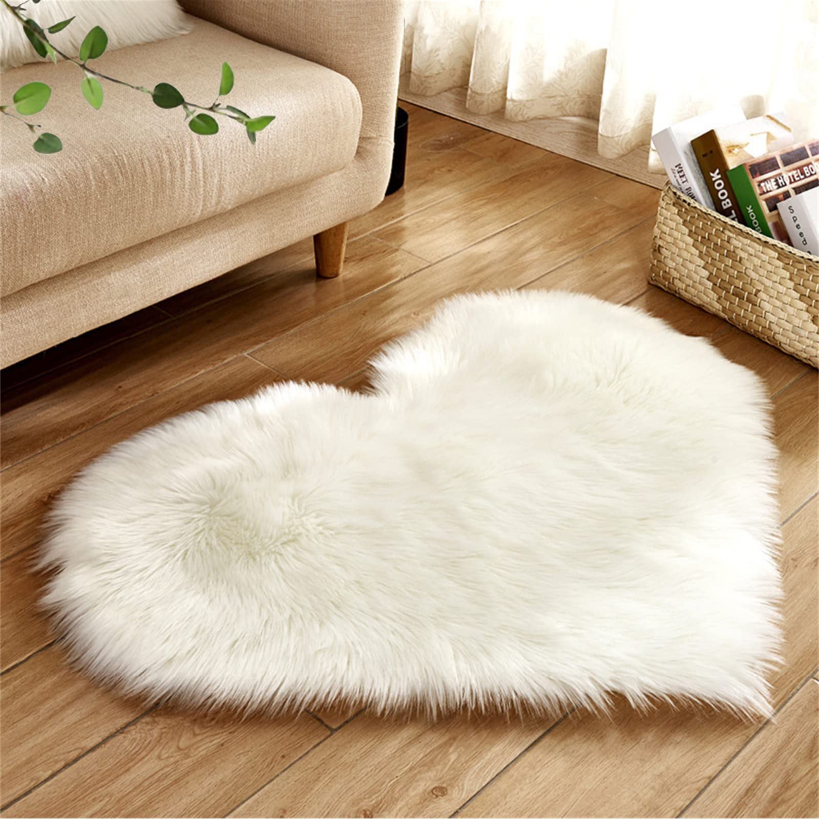 Amazon.com: YRXRUS Heart Rug, White Heart Shaped Rug, Fluffy Faux