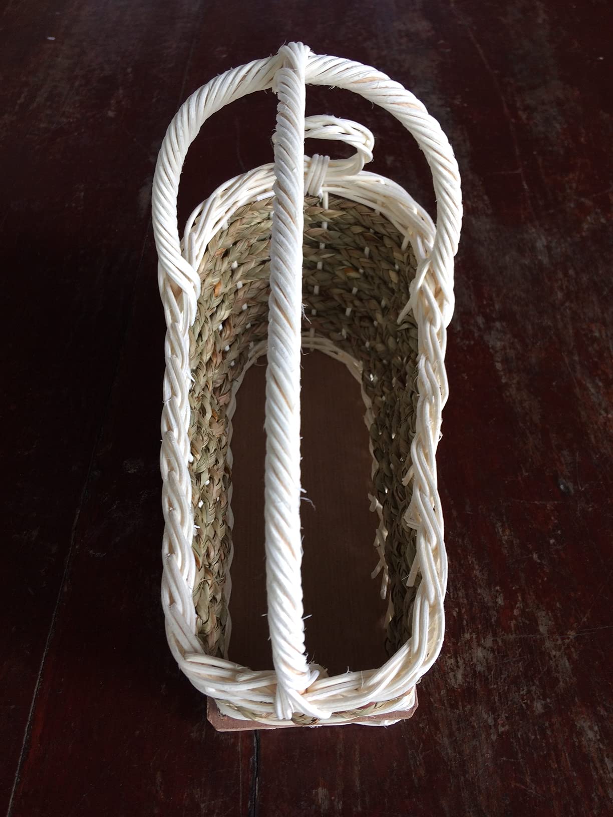 Sawadee Wicker Woven Reed Rattan Wine Bottle Holder Basket Container