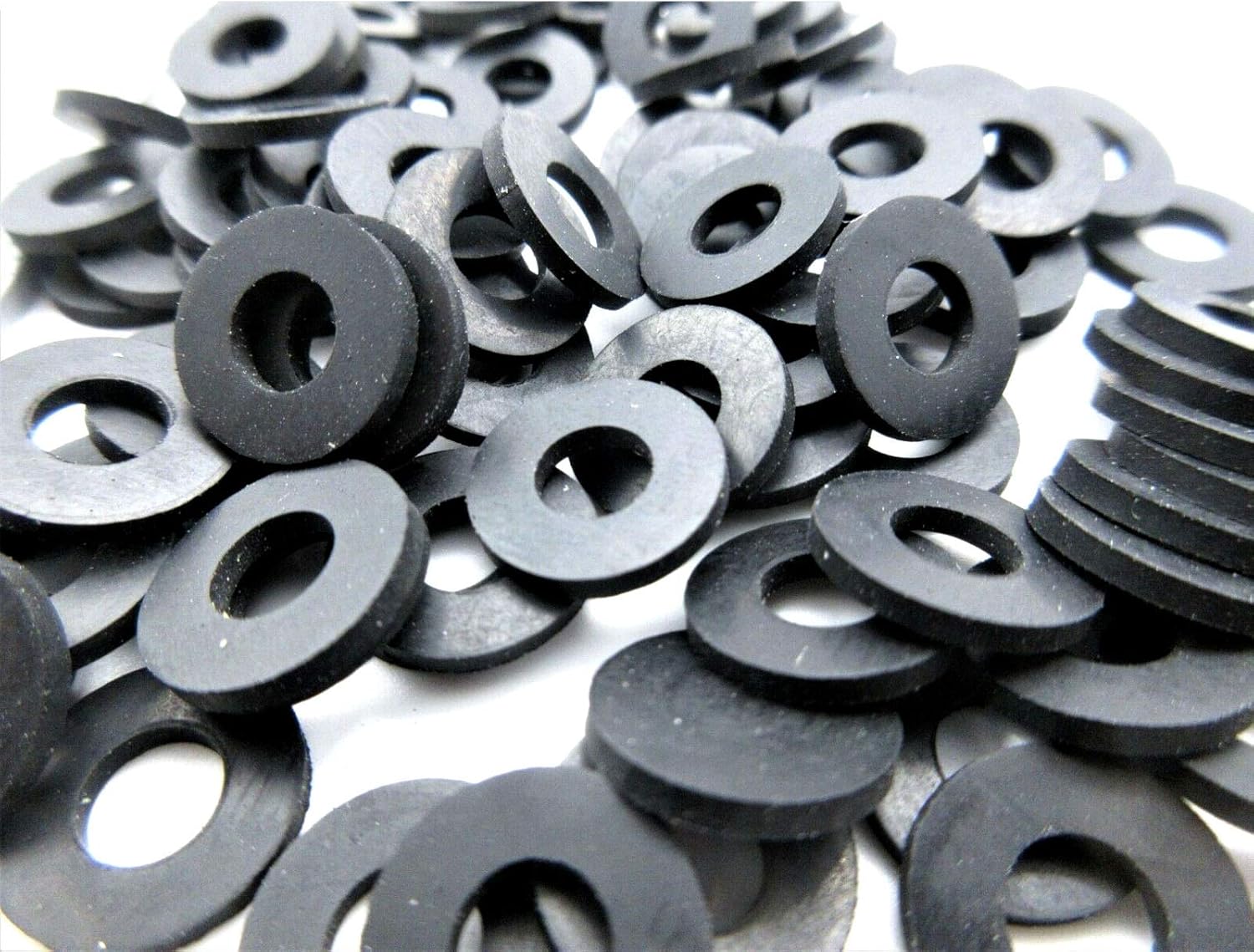 Flat Washers Oil Resistant NBR Rubber Washers Flat Rubber Washers Round