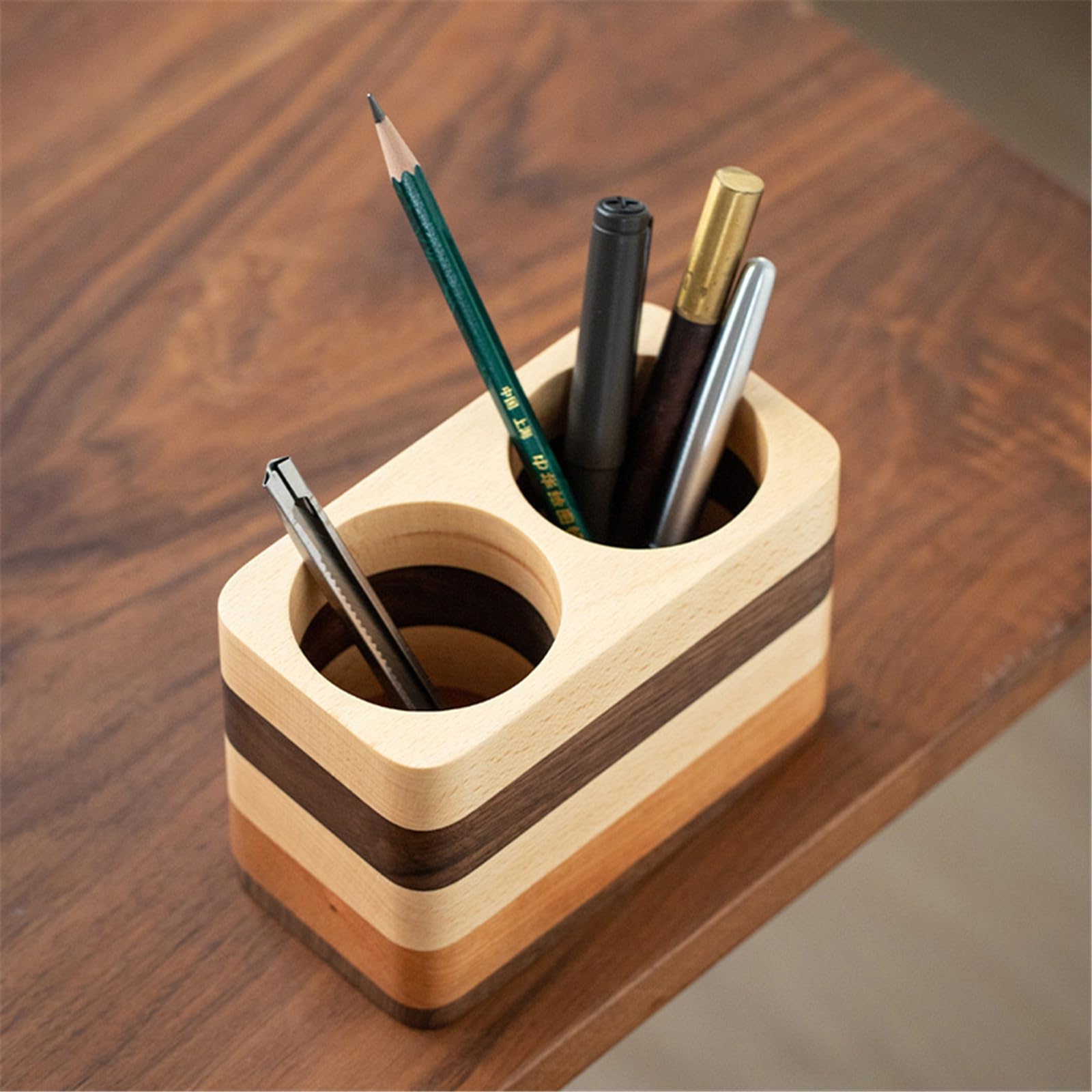 Drewniany pojemnik na ołówki Biurowy drewniany pojemnik na długopisy Biznesowe artykuły papiernicze na artykuły biurowe (brązowy 14,3 x 7,5 x 9,7 cm)