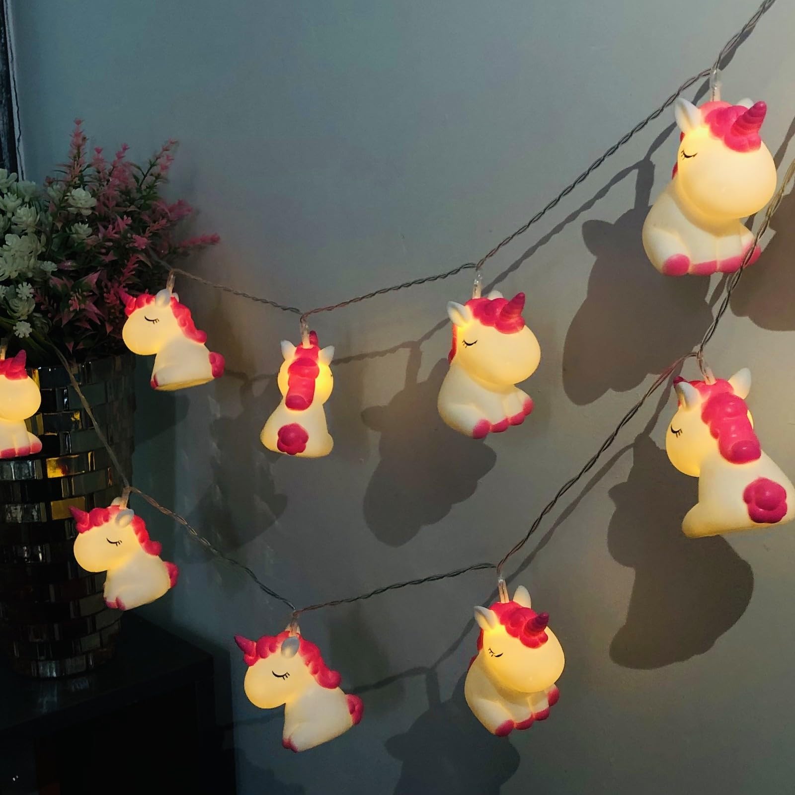 Riaxuebiy Cute Animal Unicorn Shape 20 LED Fairy String Lights USB&Battery Powered Night Light for Halloween Christmas Thanksgiving Home Party Children Kids Bedroom Decoration (White)