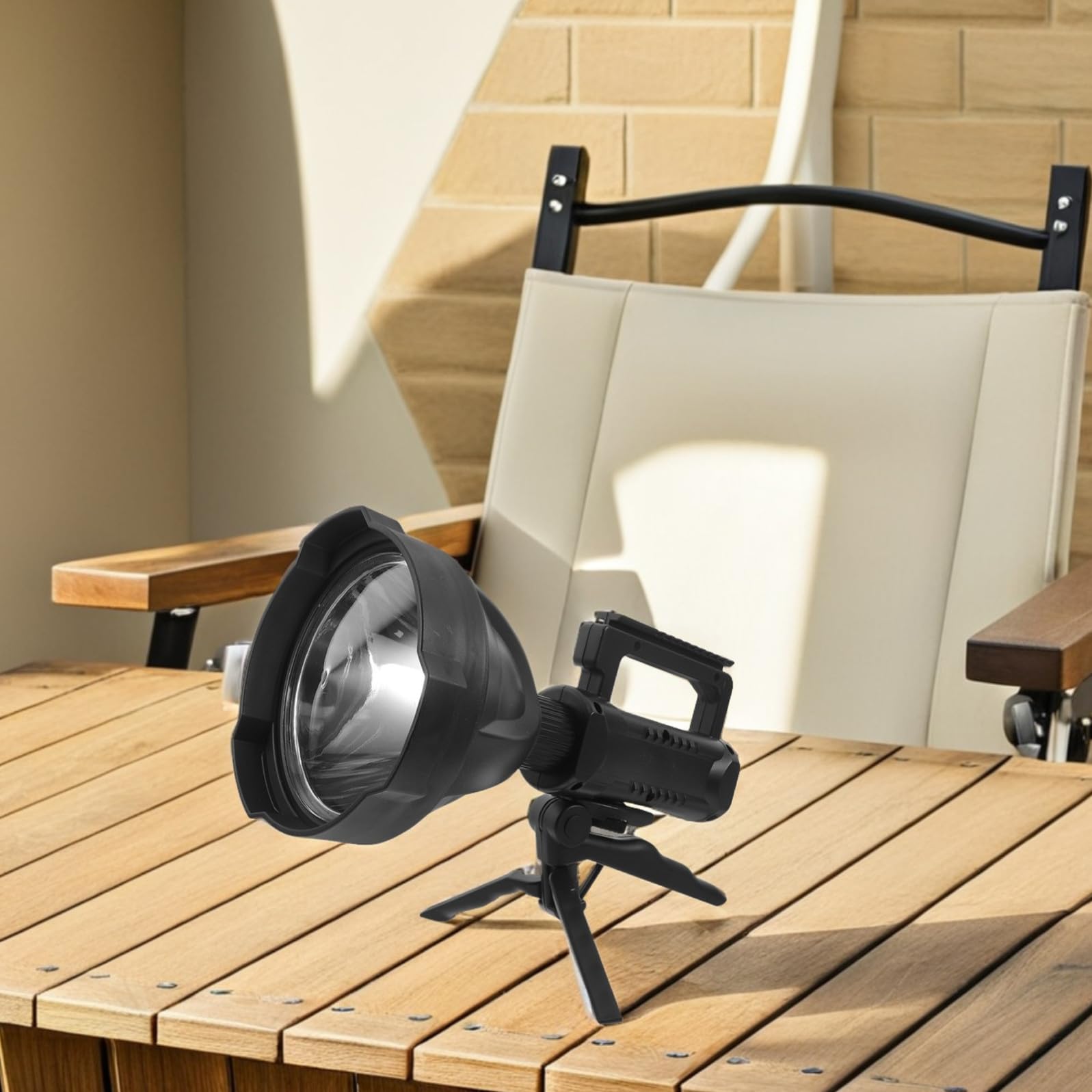UPKOCH Torcia LED Ricaricabile Portatile P70 Nero 8000mah per Esterno | Alta Luminosità, Ricarica Rapida, Design a Mano, Uso Emergenza e Attività Outdoor
