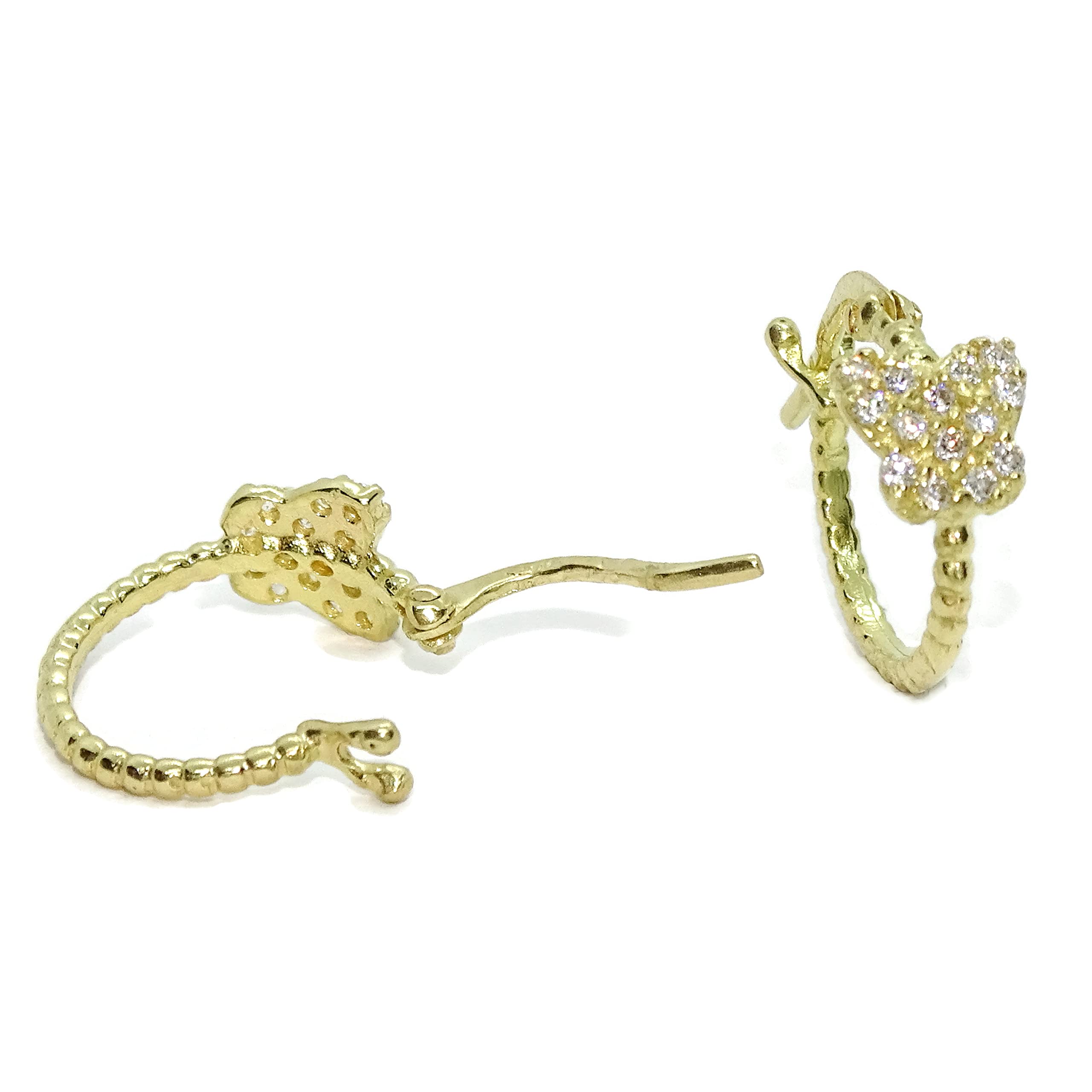 Bellissimi e originali orecchini a cerchio per bambina in oro 18k con farfalla e zirconi. Facile chiusura a scatto. Comunione ideale.