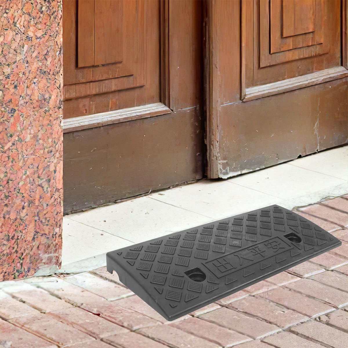 Rampa para Ruedas de Coche de 5 CM Textura Antideslizante Grabada, Ligera para Accesos Hogar y Rampas para Scooters