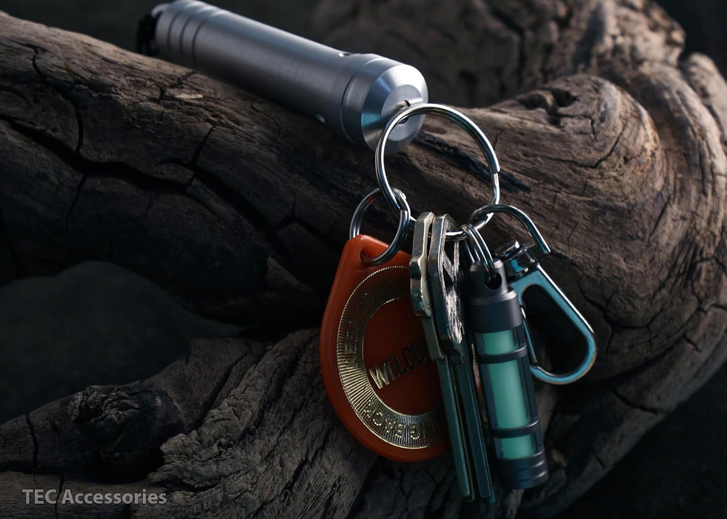 TEC Accessories RETREEV - Mini Grappling Hook Retrieval Tool - Tactical Keychain Grapple Hook - Replaceable Hooks - Magnetic Cap - Outdoor Activity - Underwater Salvage - Tree Limb Removal - Camping