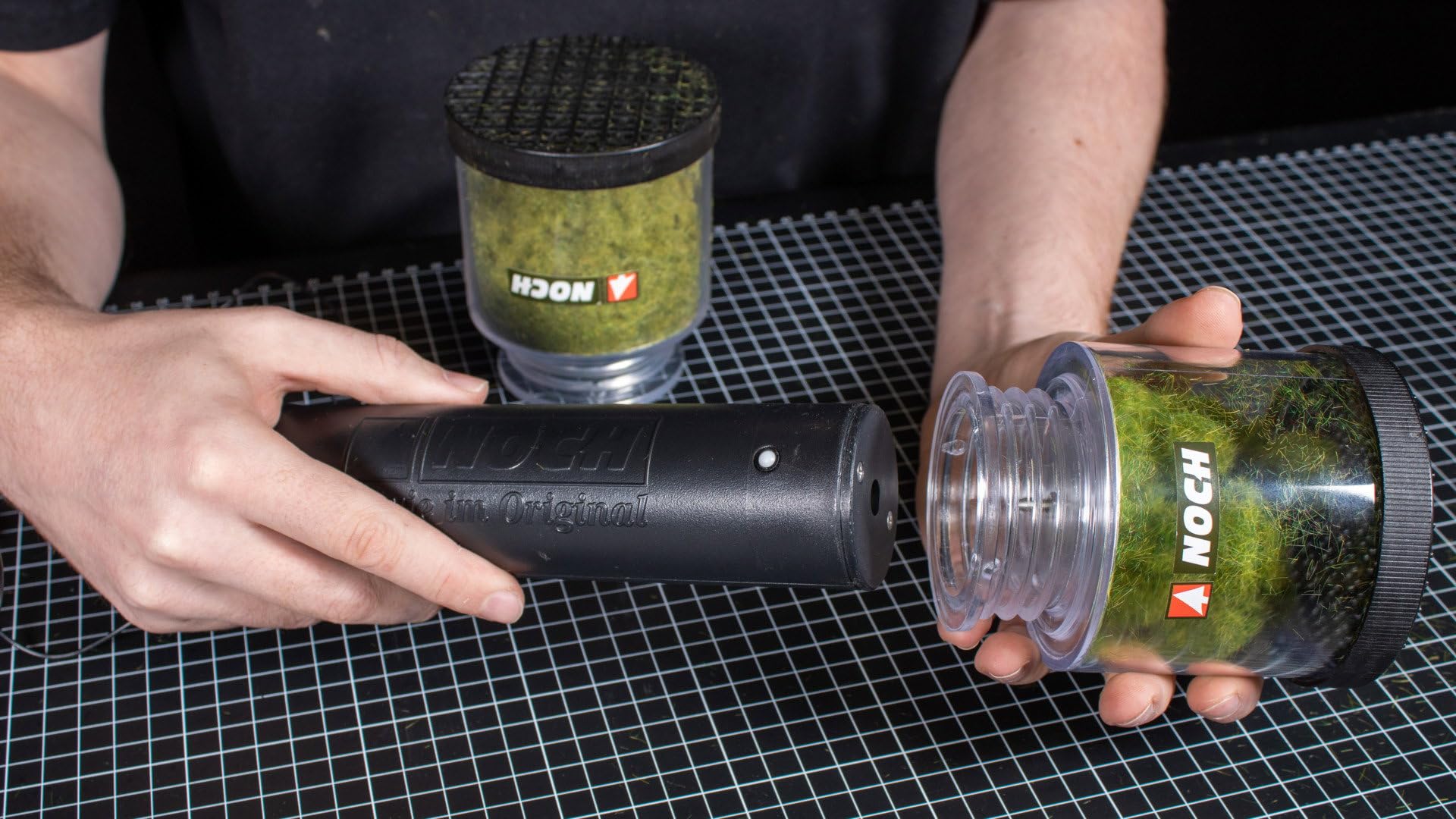NOCH Gras-Master 4.0 Profi Set mit elektrostatischem Begrasungsgerät, regelbarer Spannung, Zubehör-Set für Modellbau | 60125