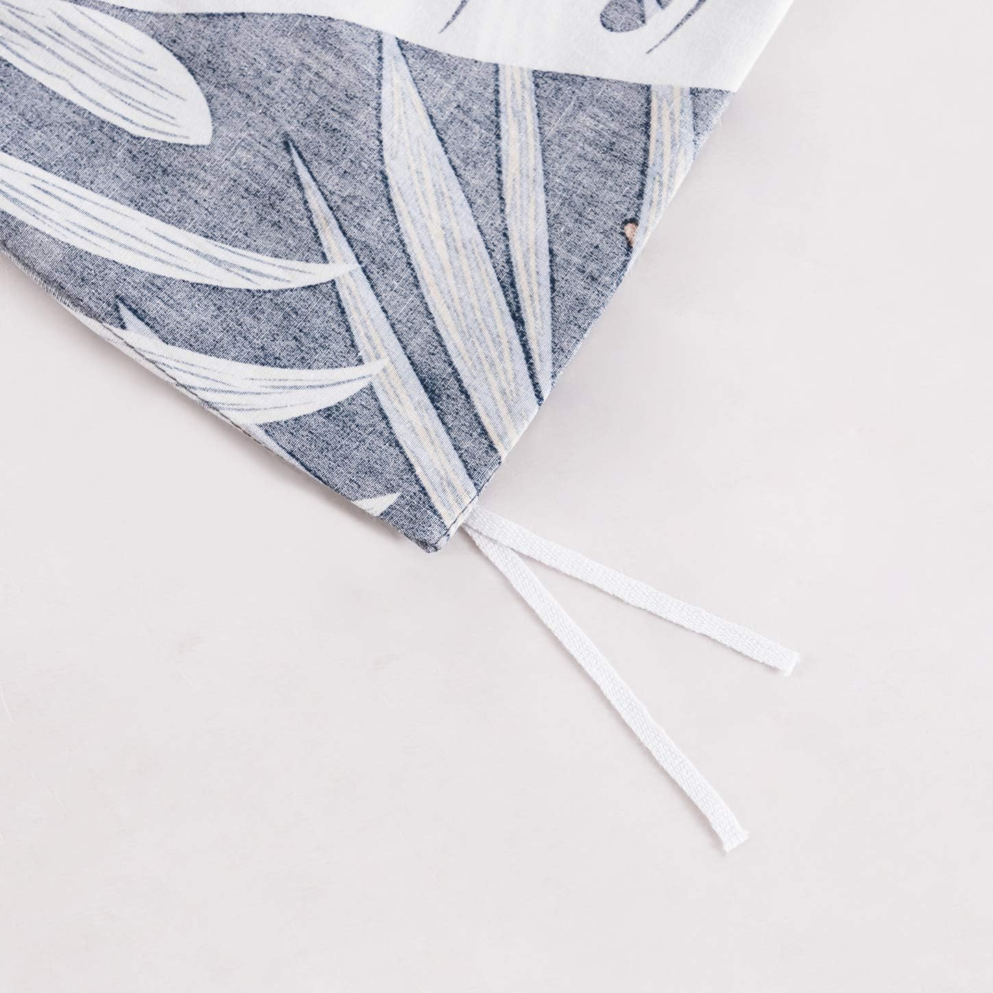 YuHeGuoJi Blue Tropical Duvet Cover Queen 100% Cotton 3 Pcs Set 1 Hawaiian Botanical Duvet Cover with Zipper Ties 2 Pillowcases Modern Farmhouse Coastal White Palm Leaves Bedding Set Soft - Image 4