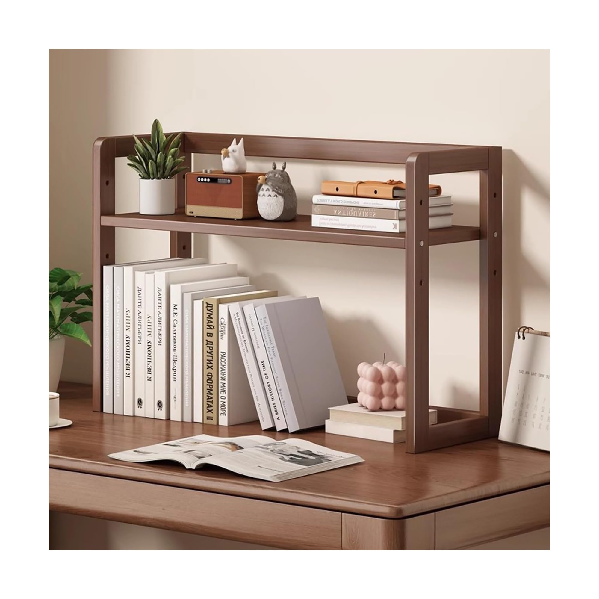 Étagère de rangement en bambou pour optimiser les petits bureaux