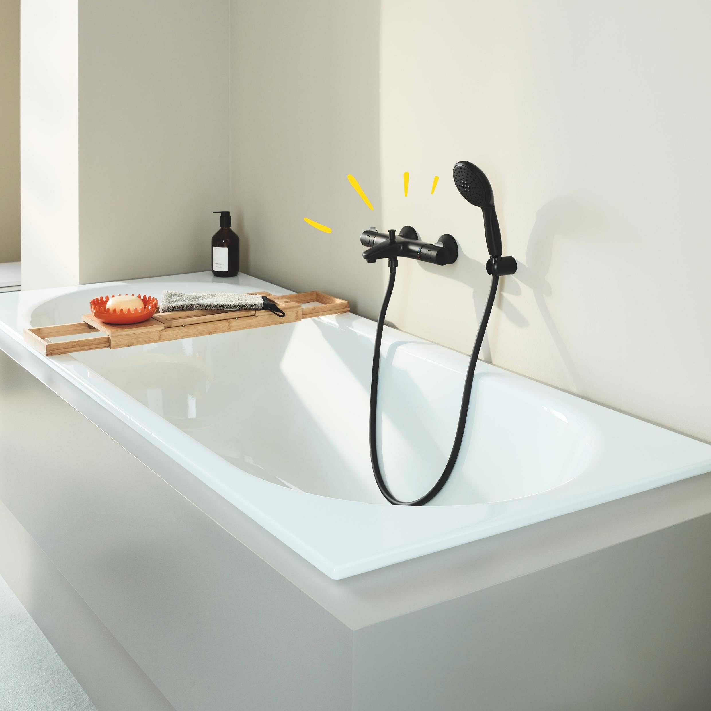 GROHE Precision Start, Badewannenarmatur, wassersparend (Duscharmatur Badewanne, Thermostat hält Temperatur konstant, Verbrühschutz bei 38°C, Mischbatterie mit Wasserspartaste), schwarz, 345982430