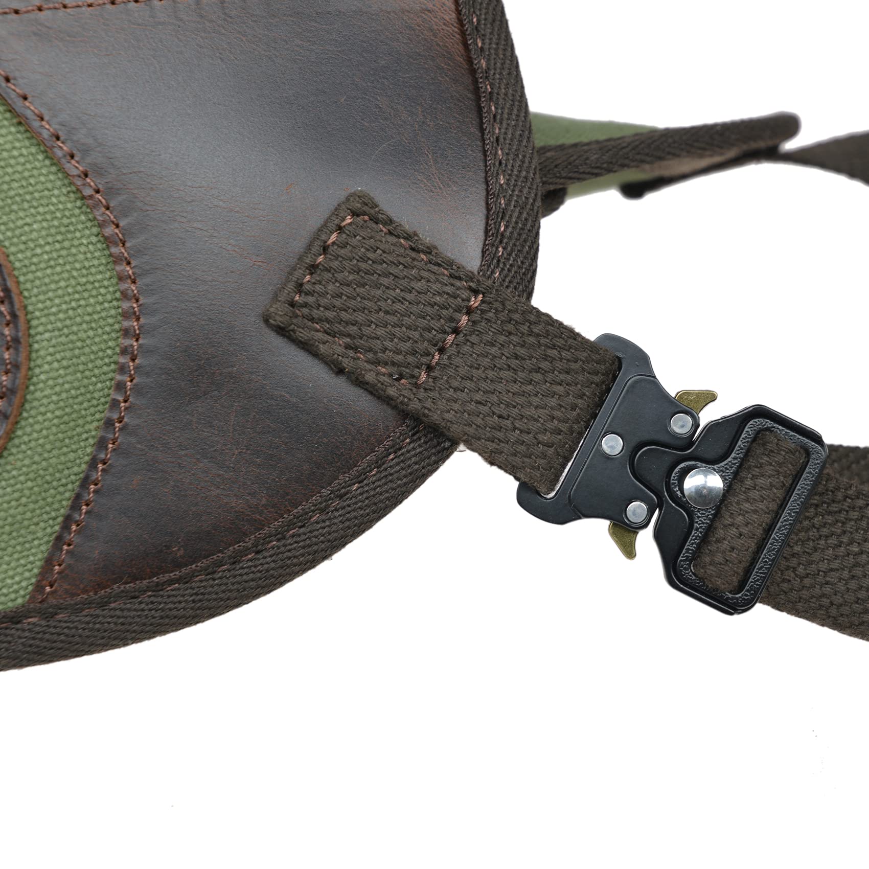 WAYNE'S DOG Leder Canvas Shooting Recoil Shields with Durable Construction, Solid Fit and Padding for Range, Shooting, Hunting (Green)