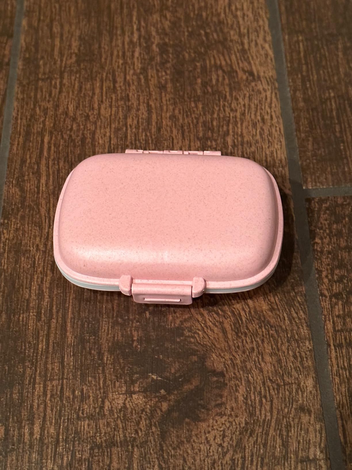 1/mo Finance 8 Compartments Pill Organizer, Weekly Pill Organizer