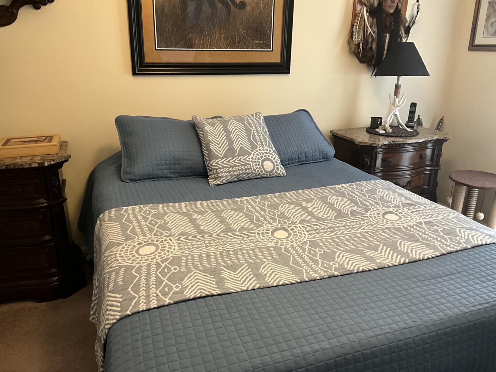 Square Bed Base, Queen, Brown Linen photo review