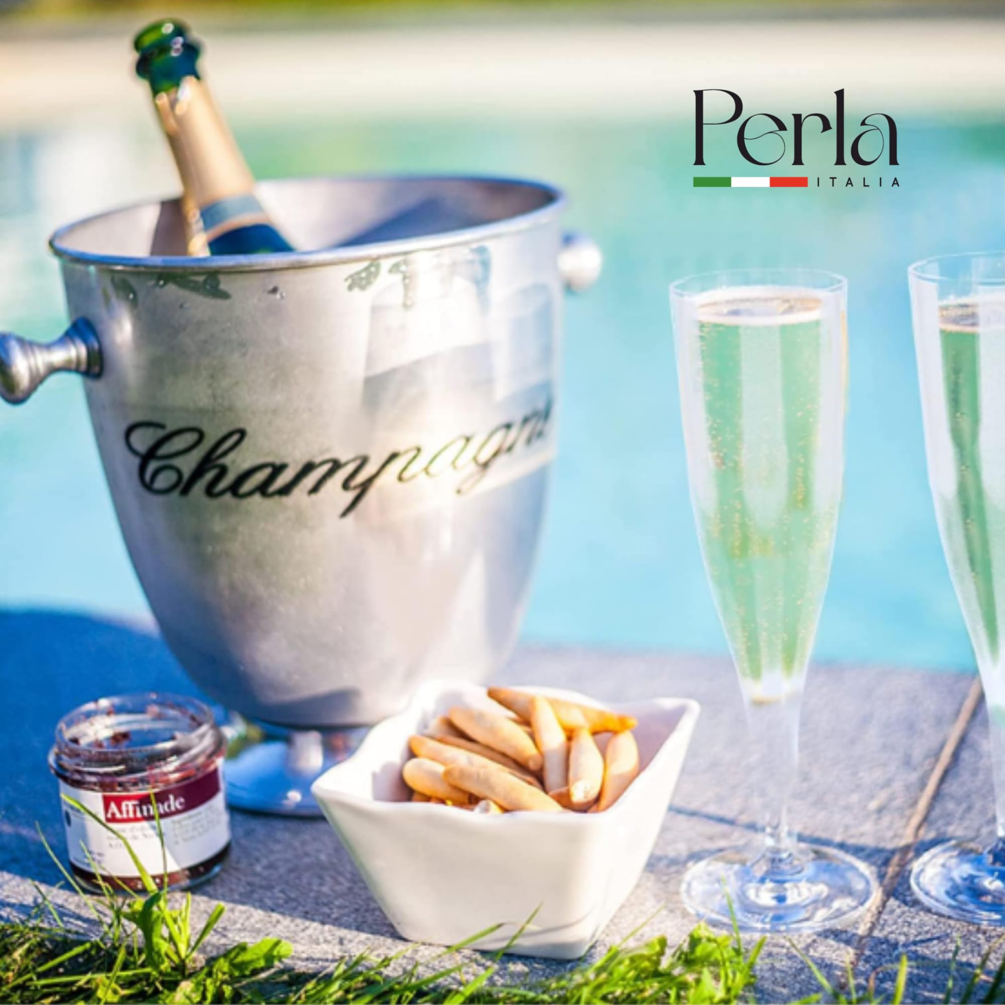 Perla, 48 Flute da Champagne Eleganti in Plastica, 120ml, Trasparenti, Resistenti e Riutilizzabili, Bicchieri da Brindisi per Feste, Compleanni, Matrimoni, Natale, Capodanno