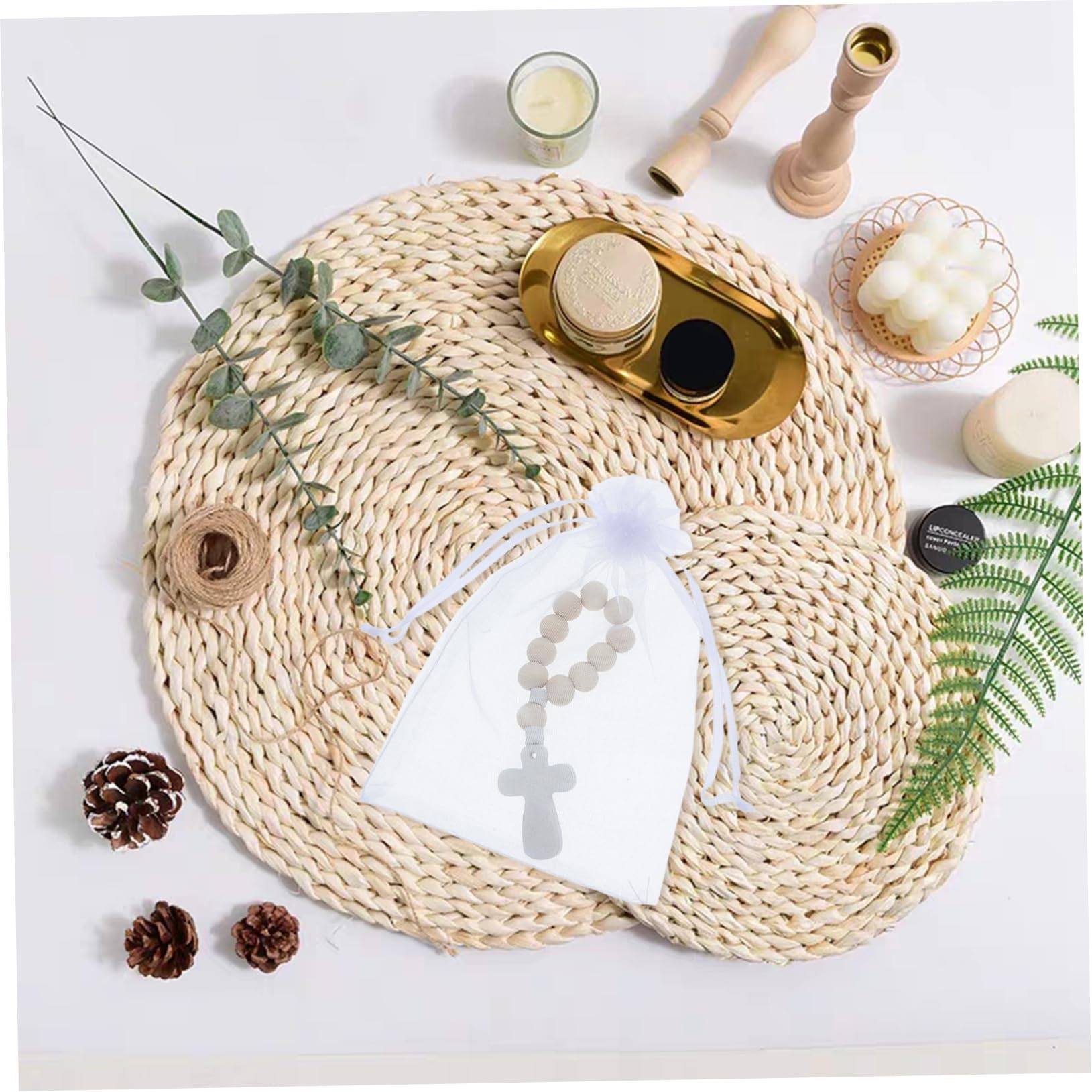 Housoutil Sets de Bracelets Chapelet en Bois et Paquet en Filet avec Perles Lisses pour Baptême Lot de 40 Fête et Célébrations, Accessoires de Prière pour Bébé