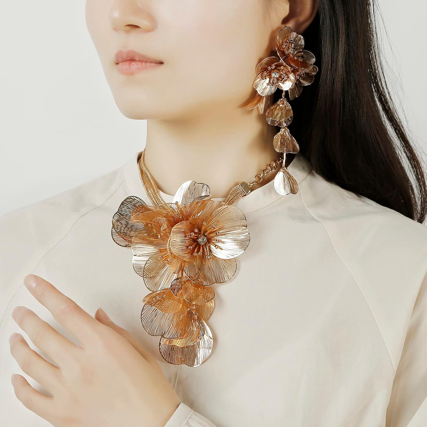 LUREME Big Golden Layered Floral Statement Necklace,Flower Dangle Earrings Boho Layered Floral Petal Drop Earrings for Women(st000802)