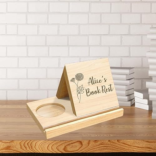 Miniatura 5 de Soporte triangular personalizado de madera de roble macizo, estantería personalizada para libros, estantería con nombre de texto grabado con soporte
