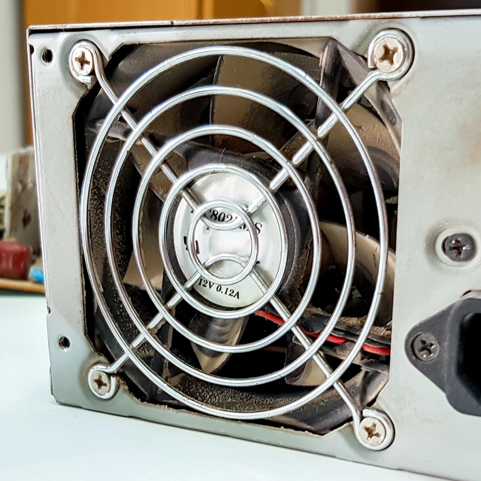 PATIKIL Grille Protection pour Ventilateur 140 mm 8 Paquets grilles métalliques protectrices Ventilateur 140 mm Couvercle Protecteur Ventilateur pour Ventilateur d'échappement d'ordinateur