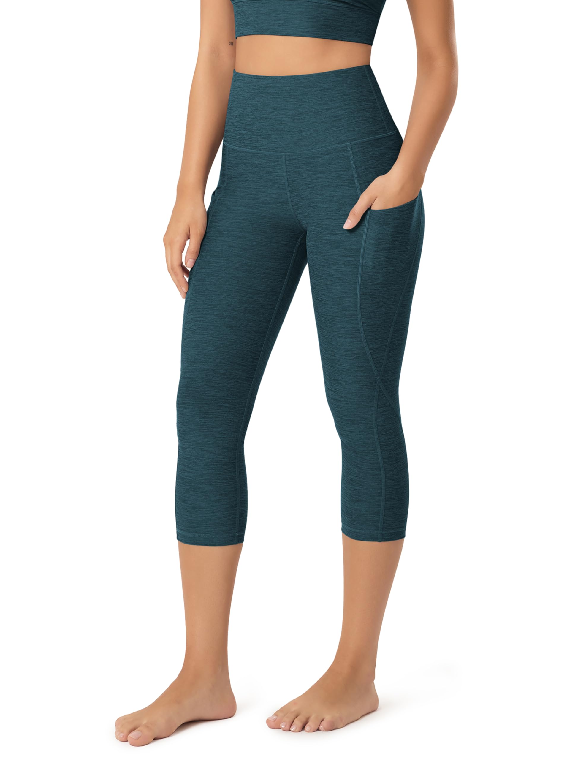 ODODOS Women's High Waisted Yoga Capris with Pockets, Tummy Control Non See Through Workout Athletic Running Capri Leggings