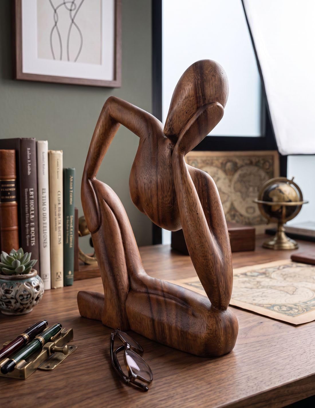 Coco Papaya Statue Abstraite Le Penseur 30cm en Bois | Moderne et Épurée