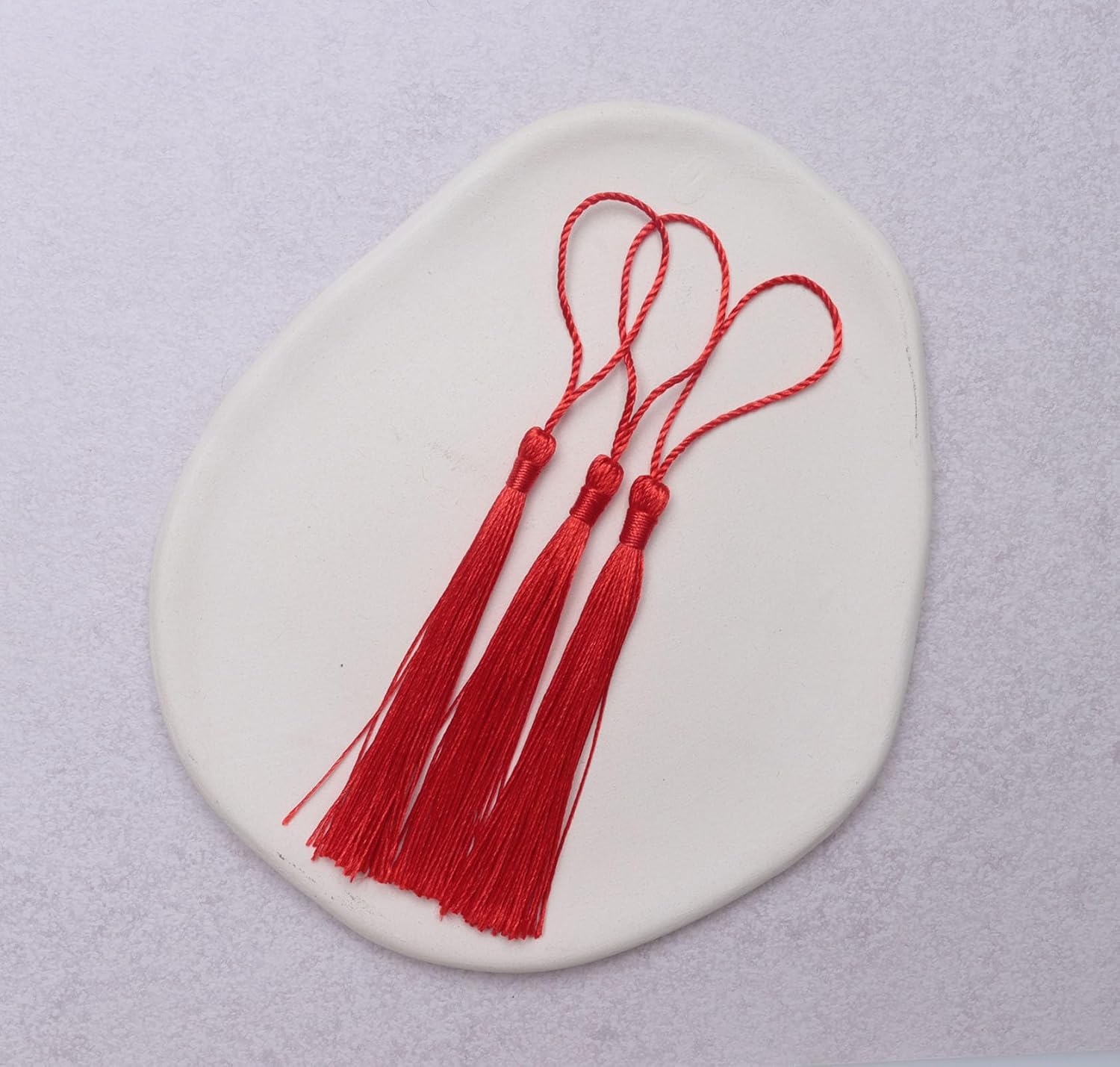 SOWAKA 40 Pcs Mini Tassel with Loop Soft Handmade 5 Inch Floss Tassels for DIY Crafting Project Earring Bookmark Jewelry Making Graduation Souvenir Clothing Sewing Supplies (Red)
