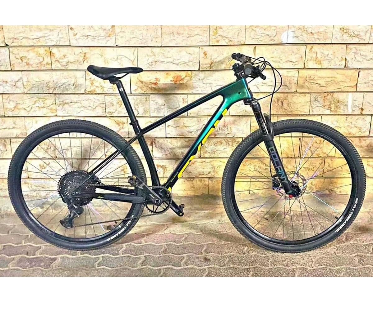Widelec amortyzowany do rowerów górskich do 26/27,5/29 cali MTB zawieszenie pneumatyczne 100 mm skok sprężyny QR 9 x 100 mm zdalna blokada hamulec tarczowy stożkowy rura widelec rowerowy (kolor: złoty