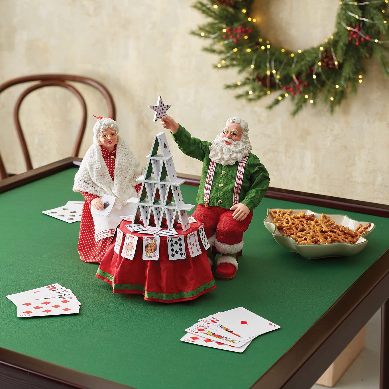 Amazon.com: Department 56 Possible Dreams Santa Sports and Leisure