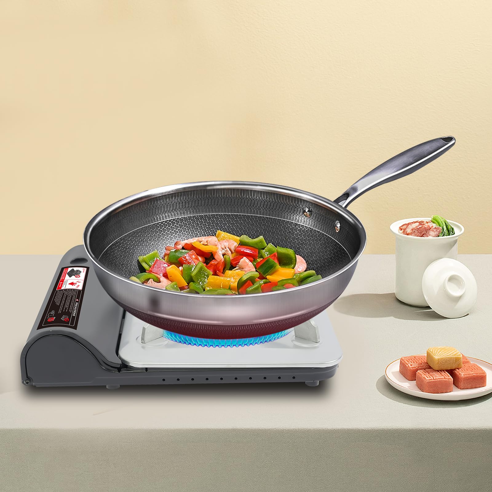 Réchaud de camping au butane avec étui portable, 3500 W haute puissance barbecue grill pour randonnée, fêtes de plage et cuisine en plein air (argent + noir)